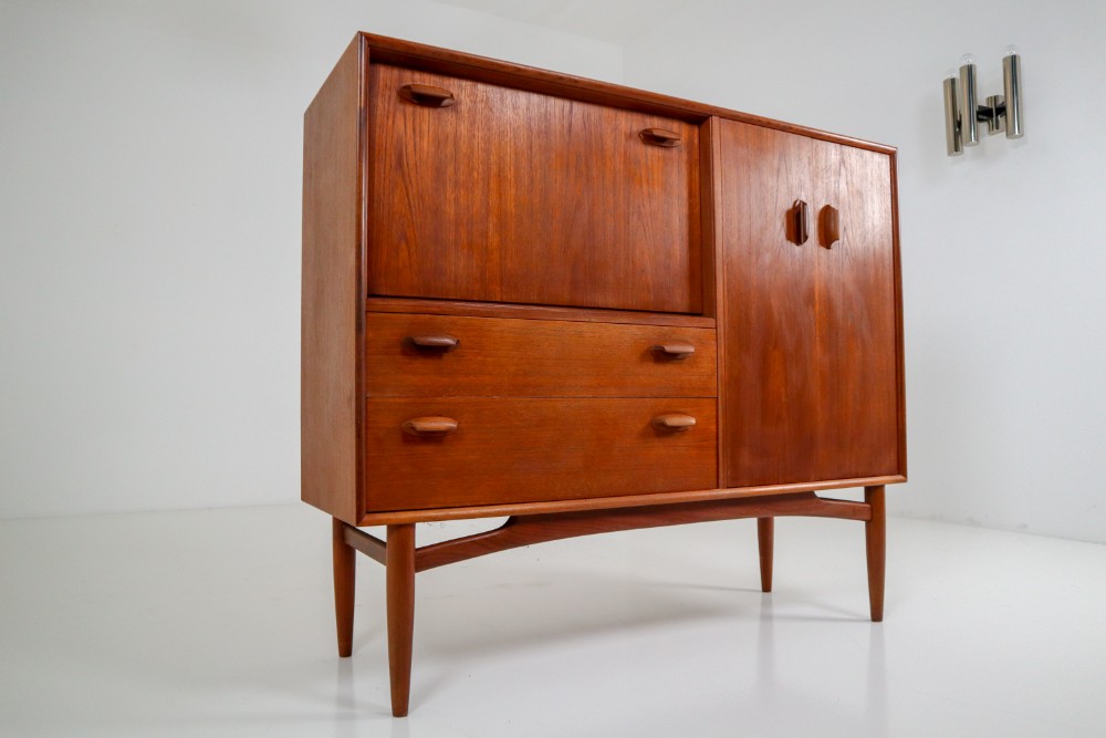 Small Mid Century Modern Teak Bar Sideboard From G Plan 1960s