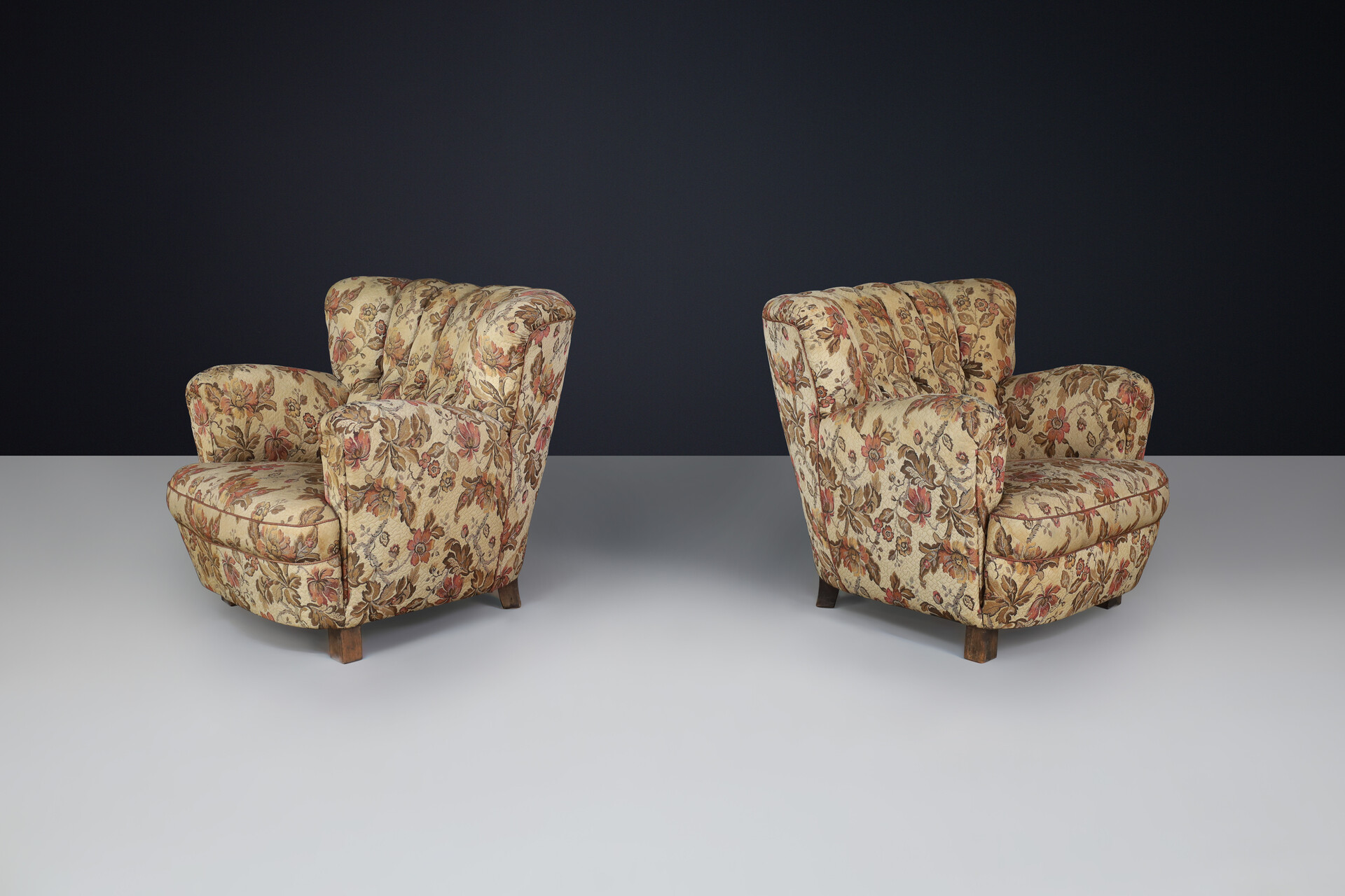 Art deco arm chairs with original upholstery Praque 1930s Early-20th century