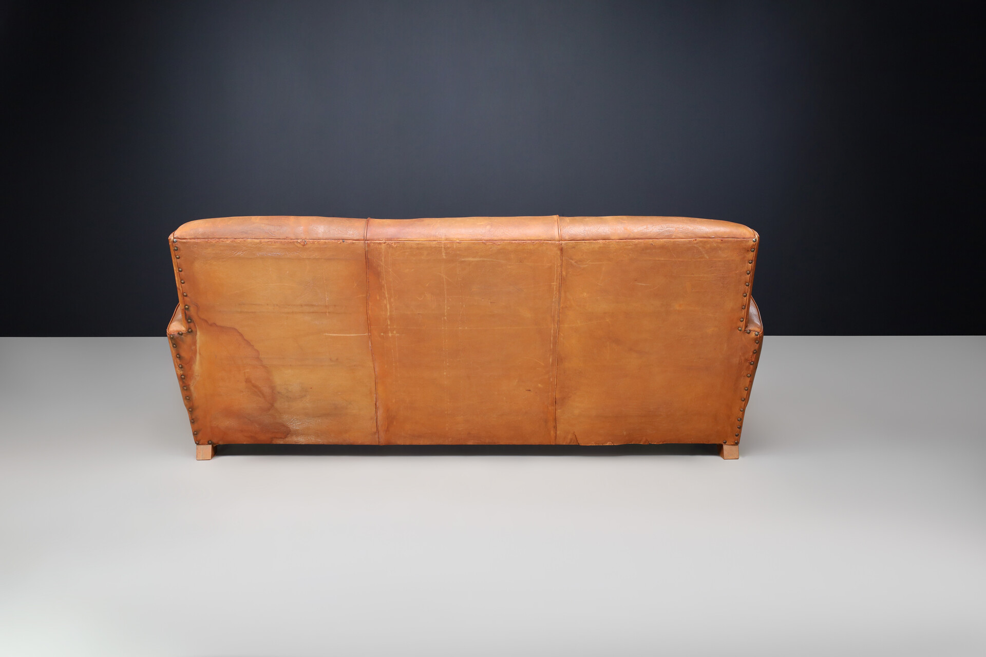 Art deco Patinated leather Lounge sofa, France 1950 Mid-20th century