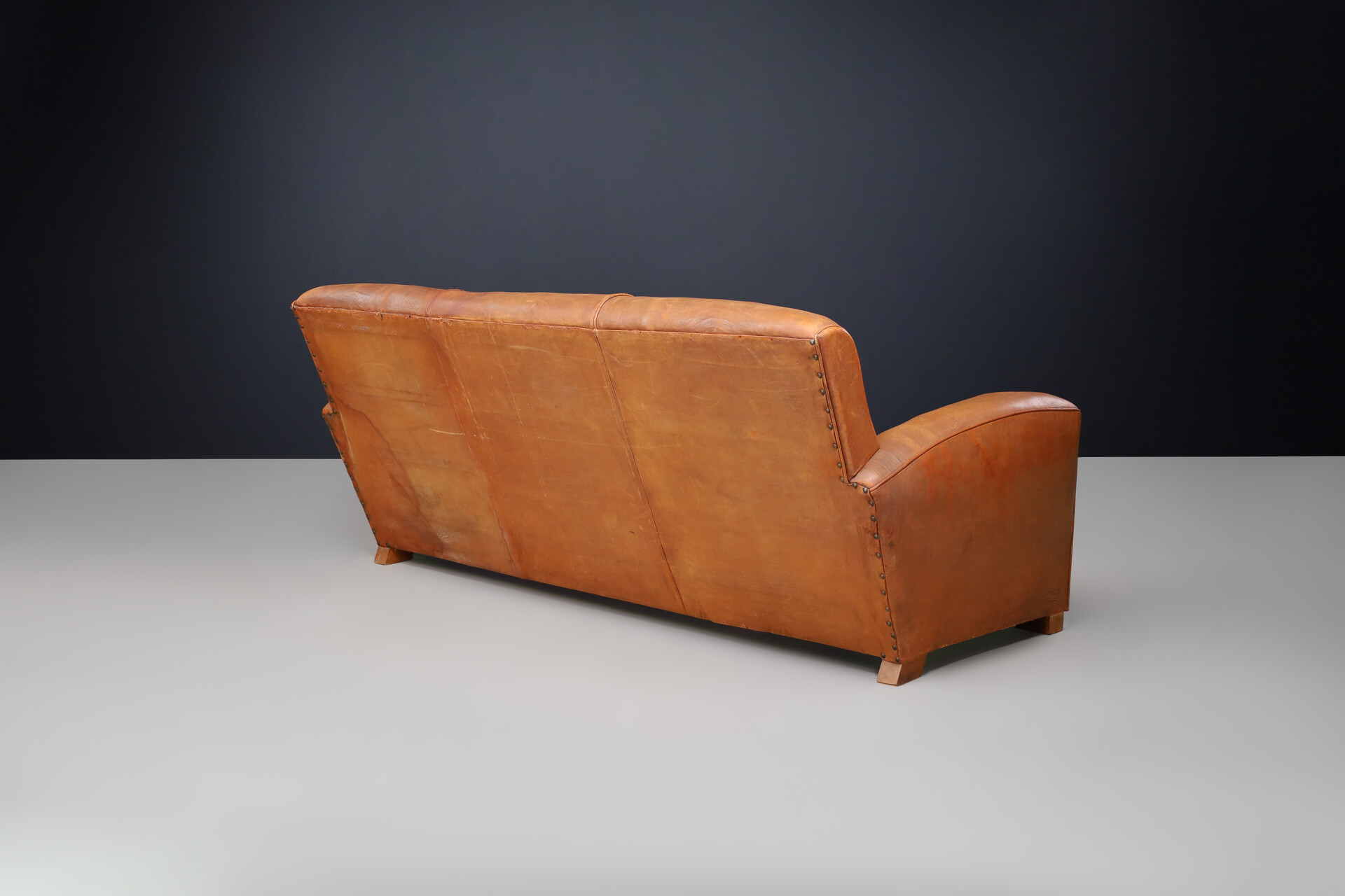 Art deco Patinated leather Lounge sofa, France 1950 Mid-20th century