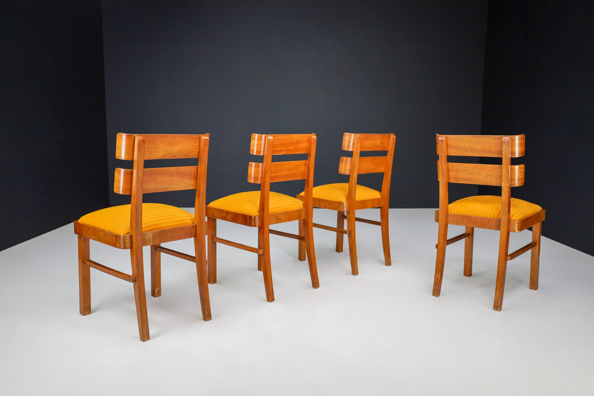 Art deco walnut dining chairs by Jindrich Halabala , Praque 1930s Early-20th century