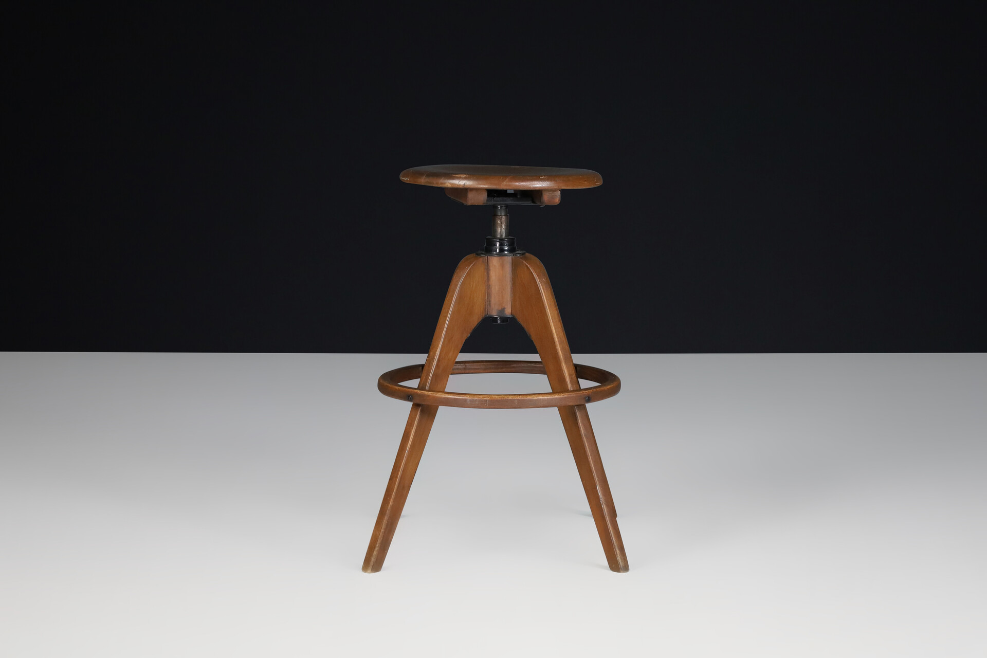 Architect stool deals