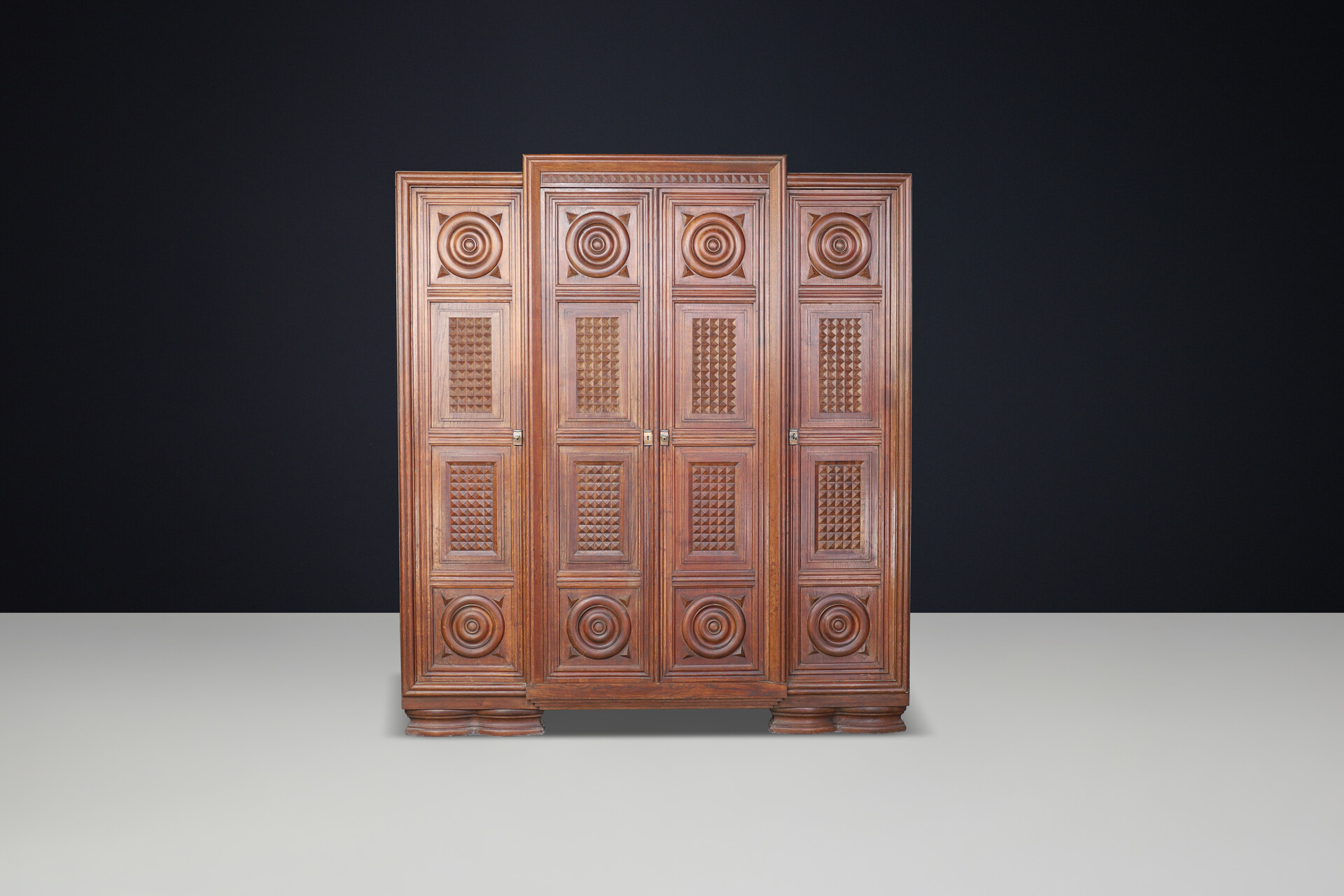 Brutalist Charles Dudouyt Oak Armoire (demontable), France 1940s Mid-20th century