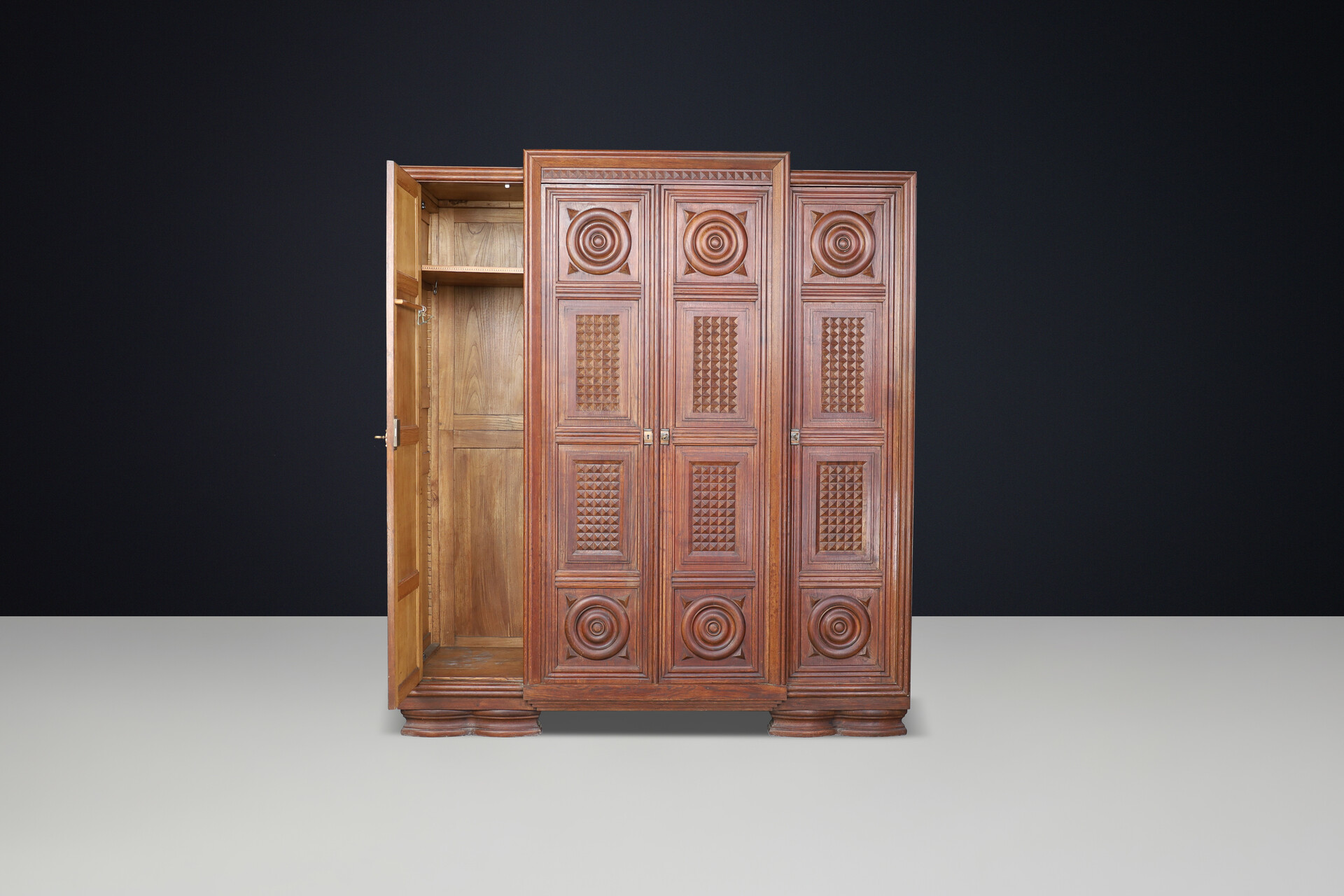 Brutalist Charles Dudouyt Oak Armoire (demontable), France 1940s Mid-20th century