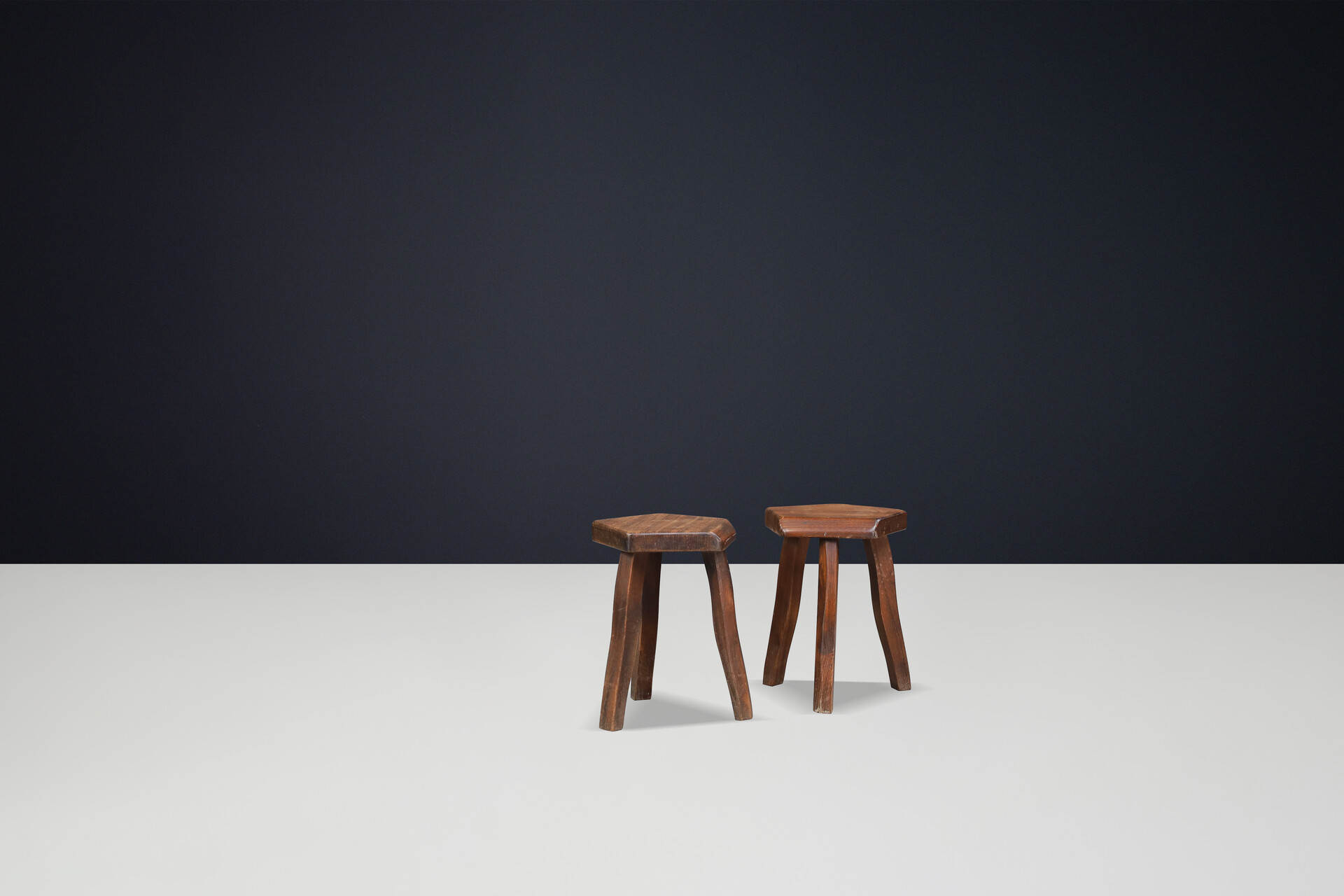 Brutalist Elm Wood Bar Stools by Olavi Hänninen, Finland 1960s Mid-20th century