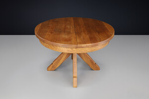 Brutalist Kunstmeubelen De Puydt Solid Round Rustic Oak Pedestal Table, Belgium 1970s Late-20th century