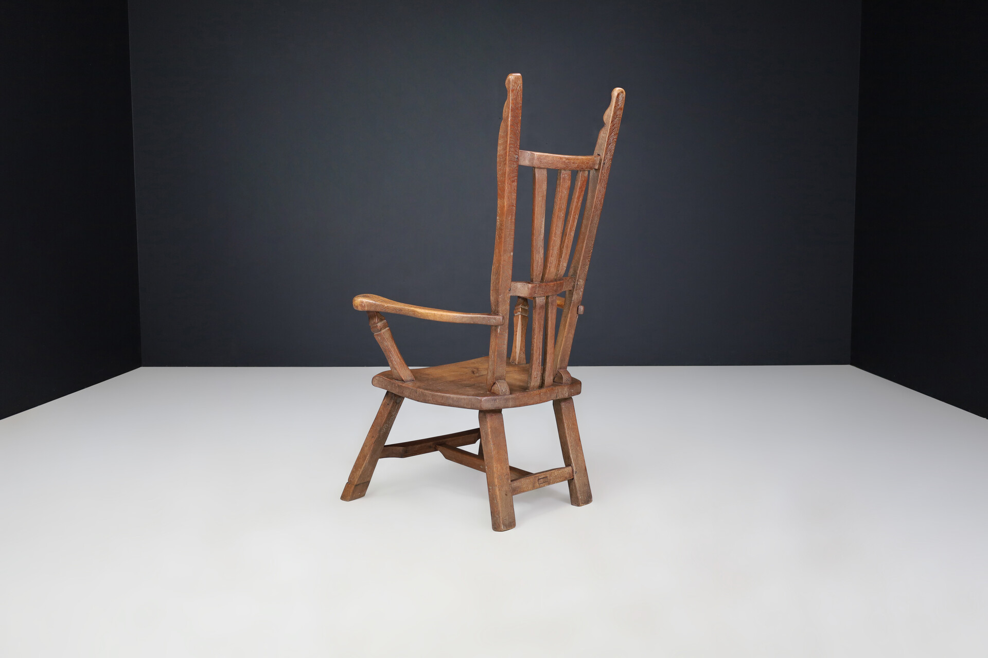 Brutalist Lounge chair in solid oak, France 1960s Mid-20th century