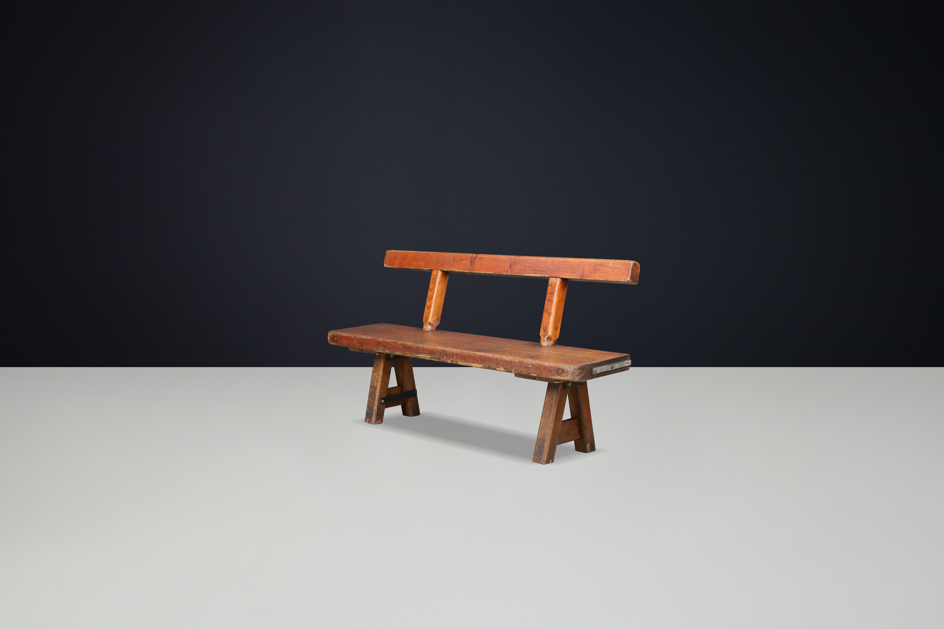 Brutalist Mobichalet Long Bench in Patinated solid Pine wood, Belgium 1950 Mid-20th century