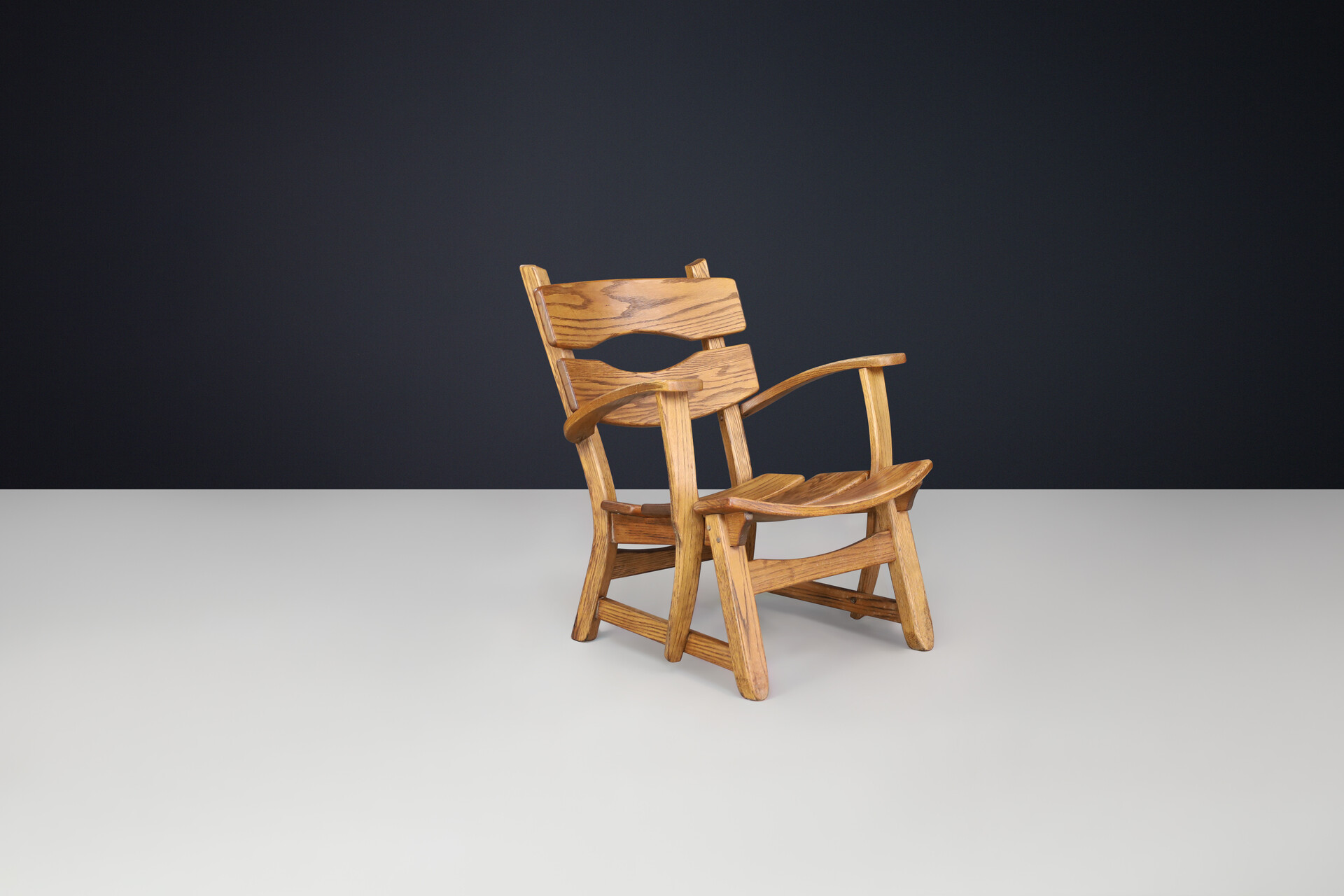 Brutalist Solid oak lounge chair by Dittmann & Co for AWA Radboud, Netherlands circa 1970s. Late-20th century