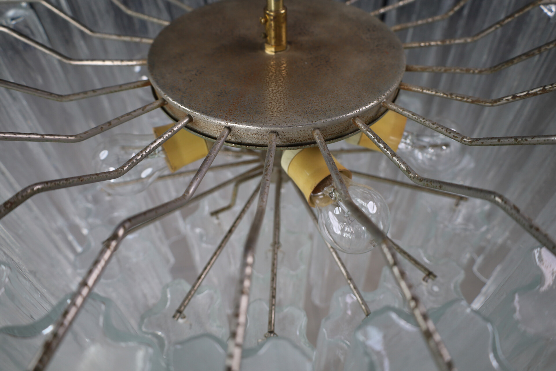 Large Mid-Century Venini Chandelier featuring Murano ice glass, Italy, 1960s. Mid-20th century