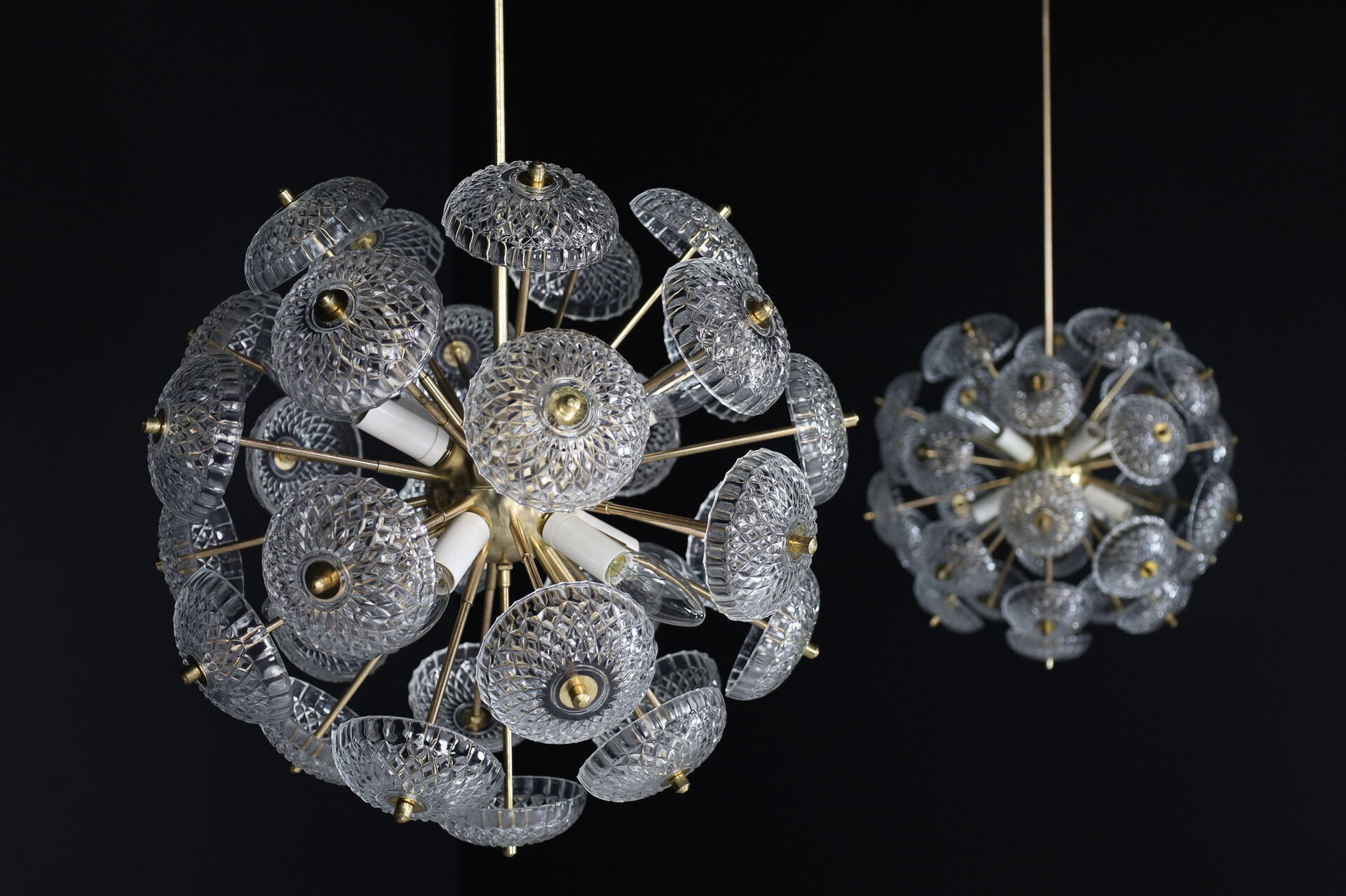 Mid century modern Brass Floral Glass and Brass Chandelier in the Style of Emil Stejnar, Europe, 1960s Mid-20th century