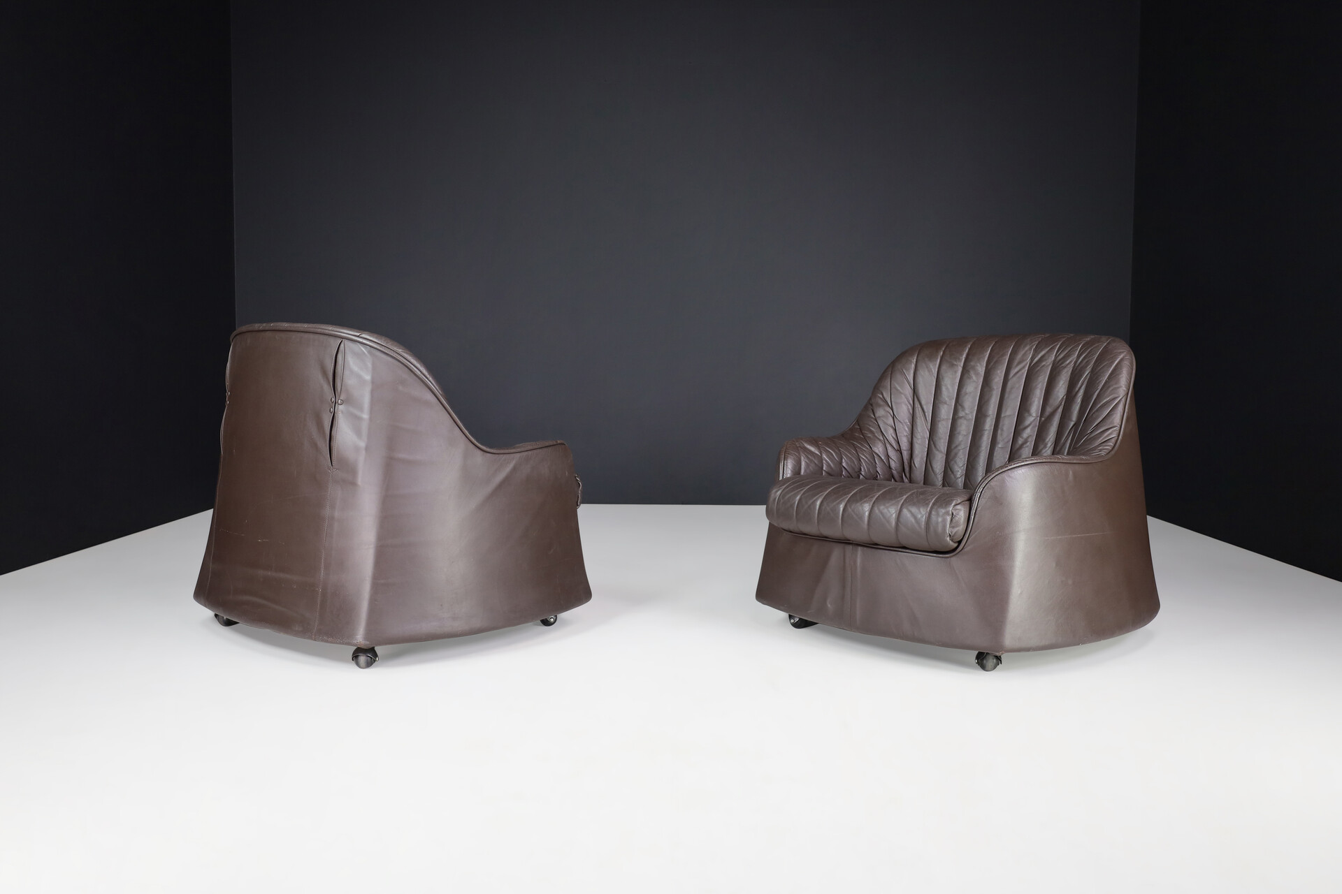 Mid century modern Cassina Ciprea Lounge chairs by Tobia and Afra Scarpa, 1970s, Italy Mid-20th century