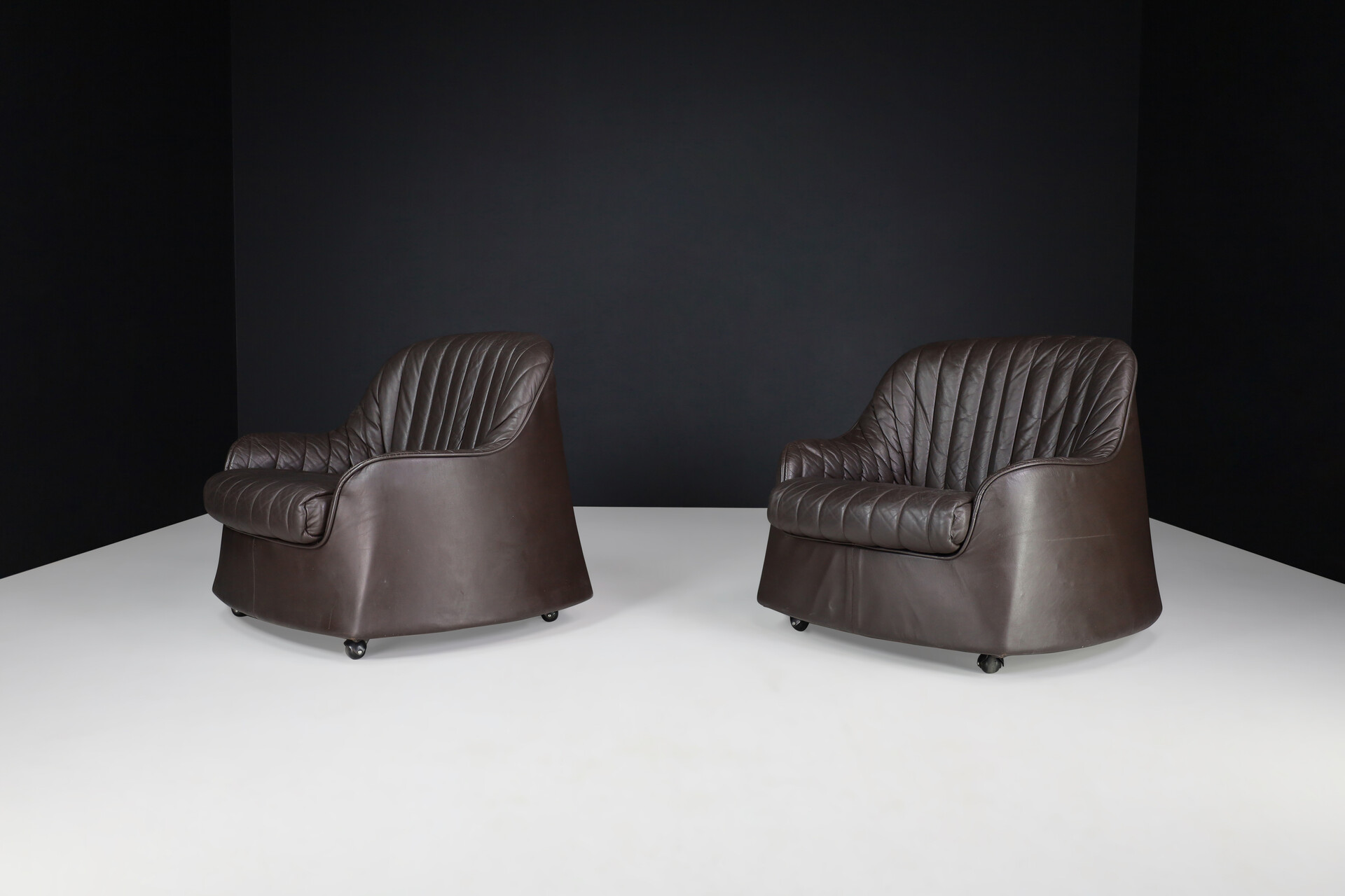 Mid century modern Cassina Ciprea Lounge chairs by Tobia and Afra Scarpa, 1970s, Italy Mid-20th century