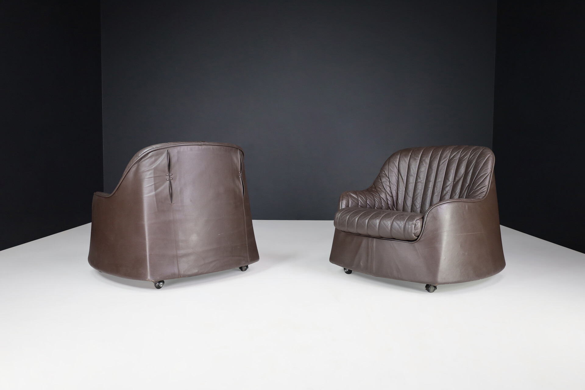 Mid century modern Cassina Ciprea Lounge chairs by Tobia and Afra Scarpa, 1970s, Italy Mid-20th century