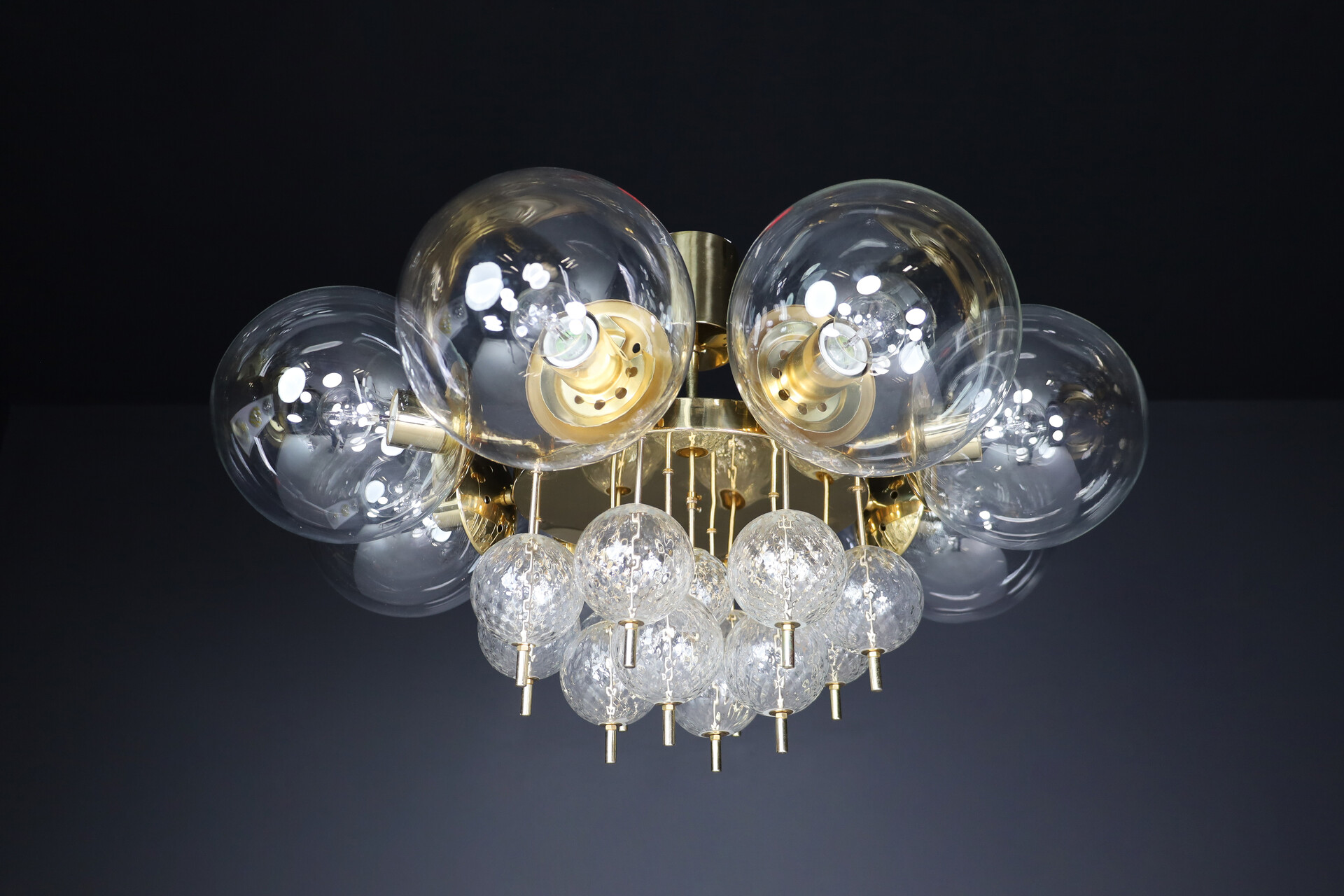 Mid century modern Chandelier with Brass Fixture and Hand-Blowed  Glass Globes, Preciosa Czech Republic 1960s Mid-20th century