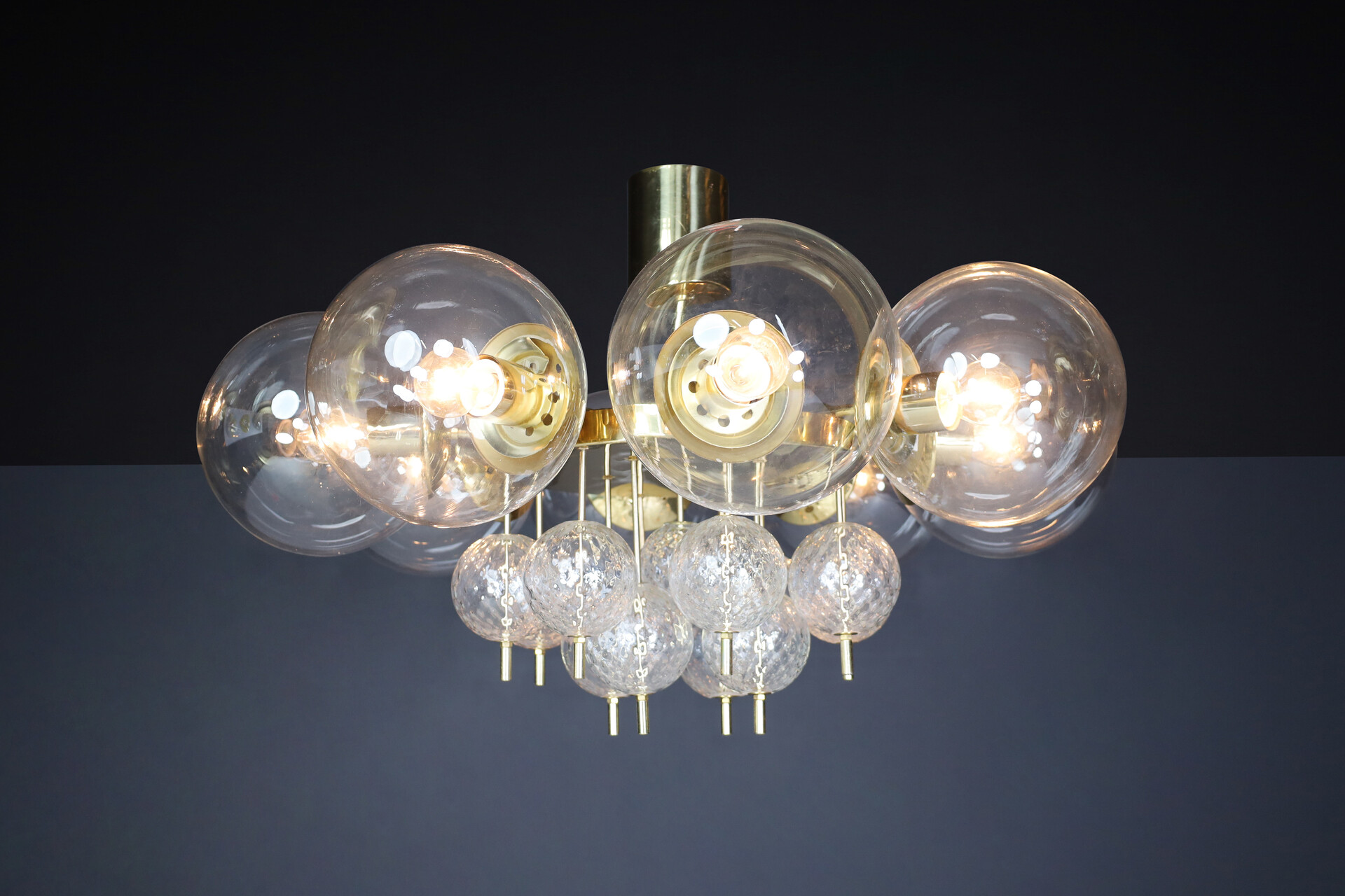 Mid century modern Chandelier with Brass Fixture and Hand-Blowed  Glass Globes, Preciosa Czech Republic 1960s Mid-20th century