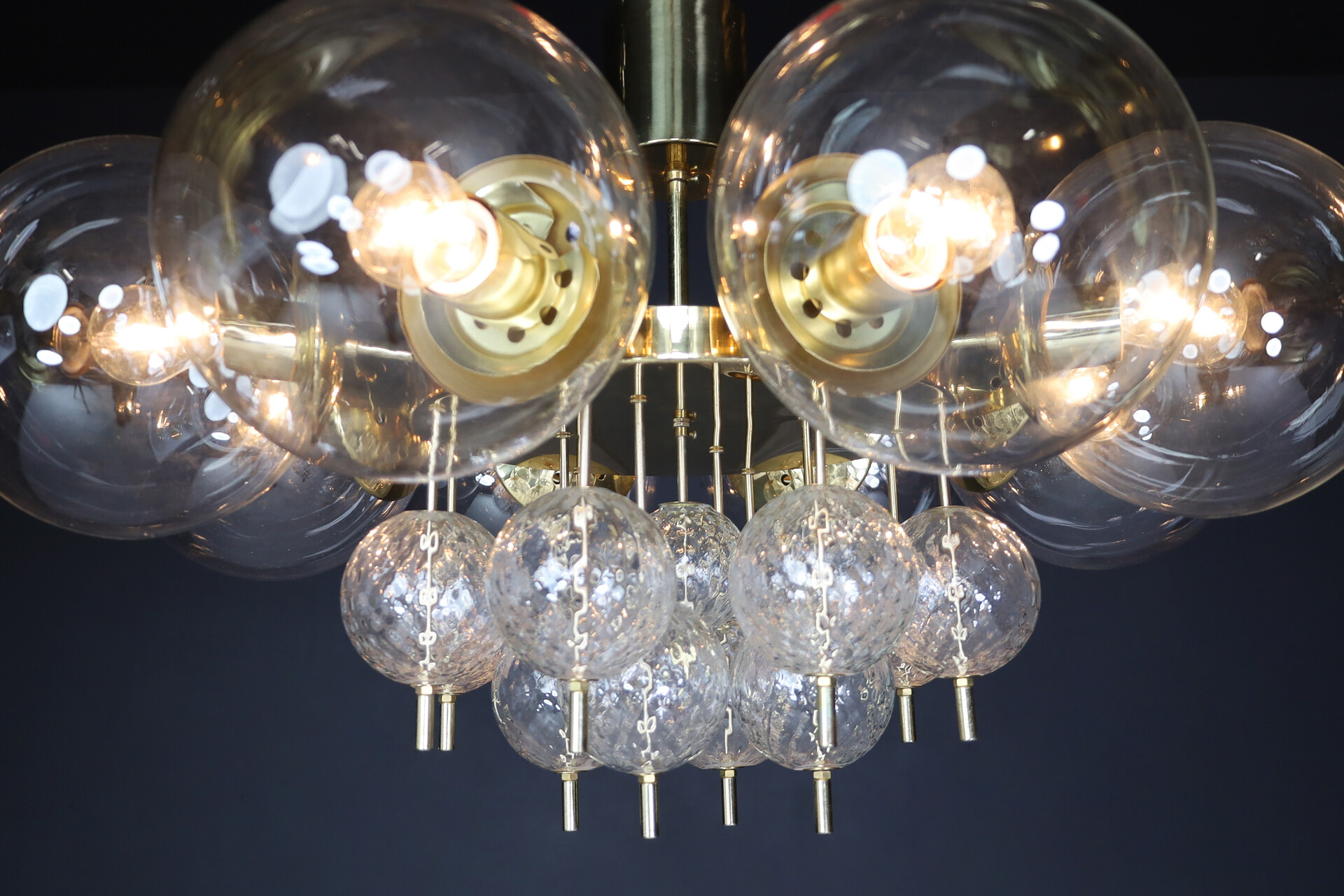 Mid century modern Chandelier with Brass Fixture and Hand-Blowed  Glass Globes, Preciosa Czech Republic 1960s Mid-20th century