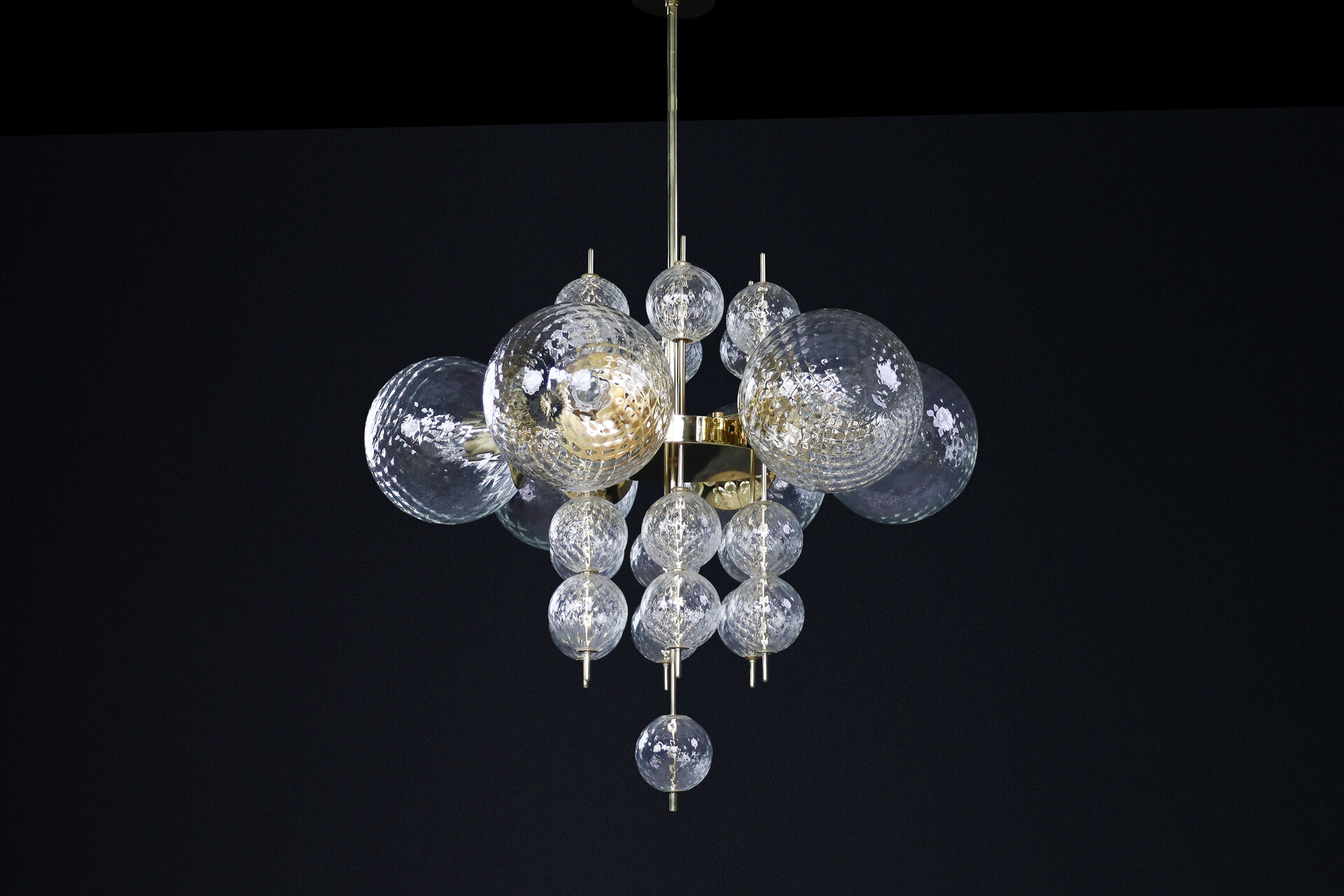 Mid century modern Chandelier with Brass Fixture and structured art Glass Globes, Preciosa Czech Republic 1960s Mid-20th century