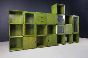 Mid century modern Derk Jan de Vries for Maisa Italy modular bookcase Italy 1970s Late-20th century