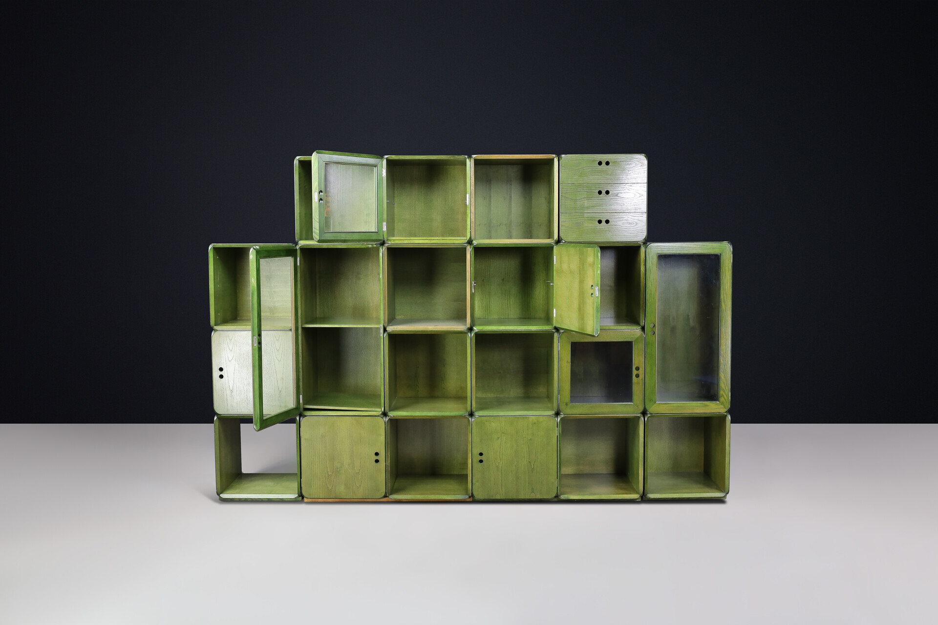 Mid century modern Derk Jan de Vries for Maisa Italy modular bookcase Italy 1970s Late-20th century