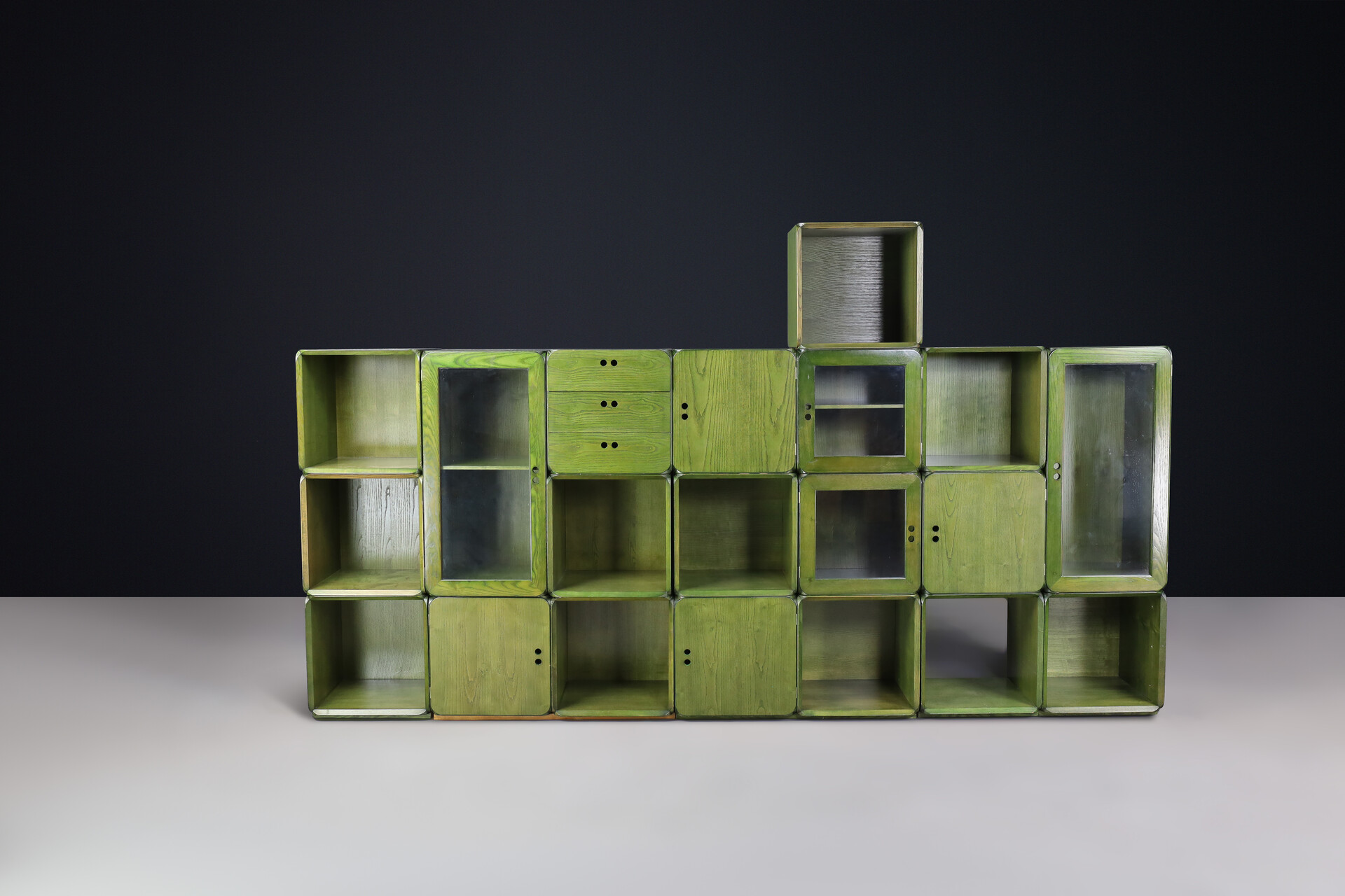 Mid century modern Derk Jan de Vries for Maisa Italy modular bookcase Italy 1970s Late-20th century