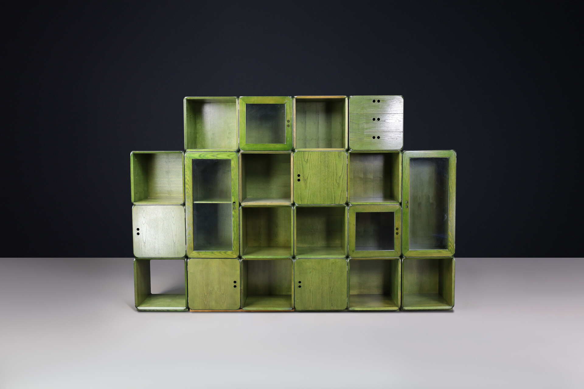 Mid century modern Derk Jan de Vries for Maisa Italy modular bookcase Italy 1970s Late-20th century