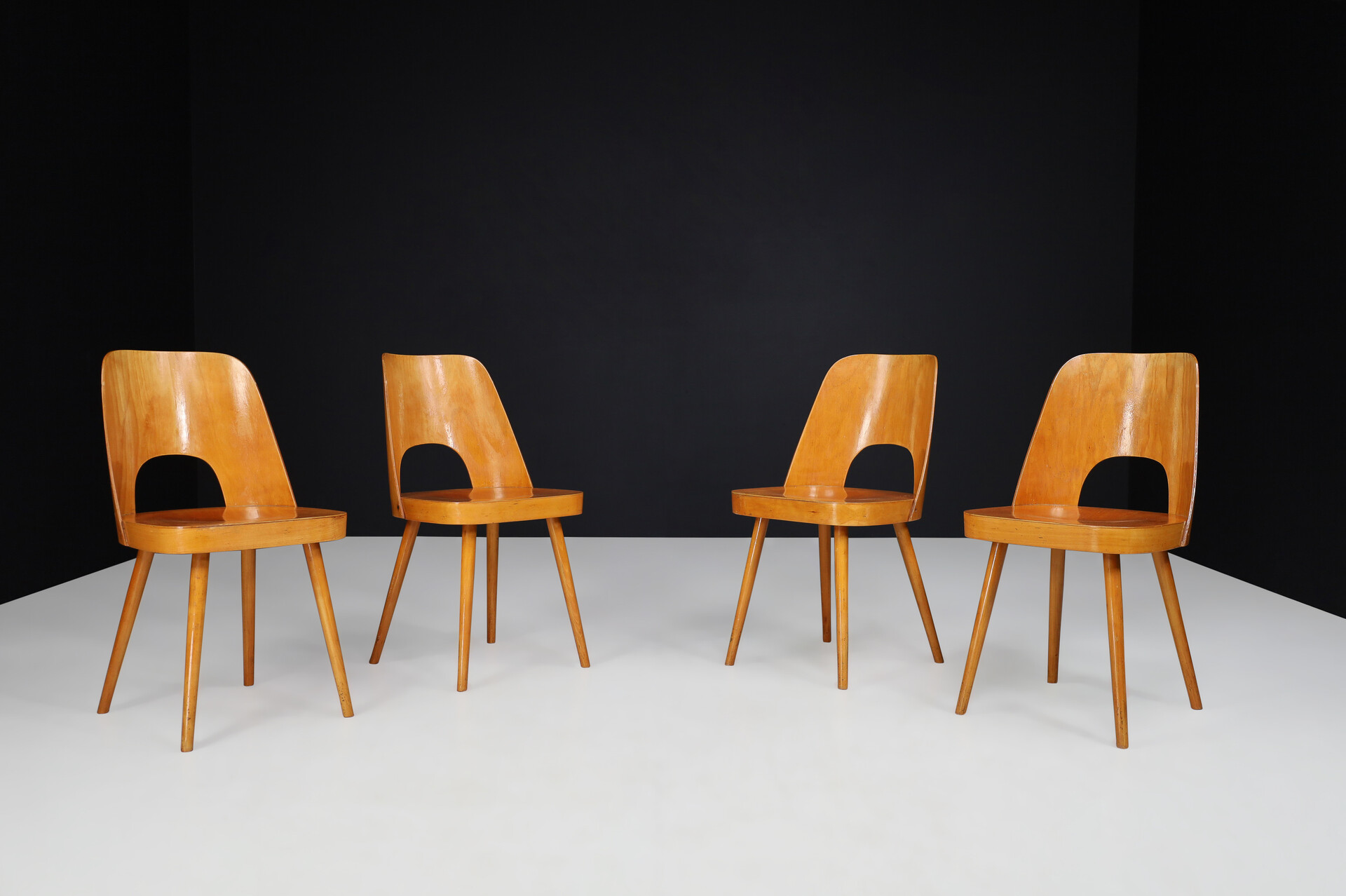 Mid century modern Dining Chairs by Oswald Haerdtl 1950s Mid-20th century