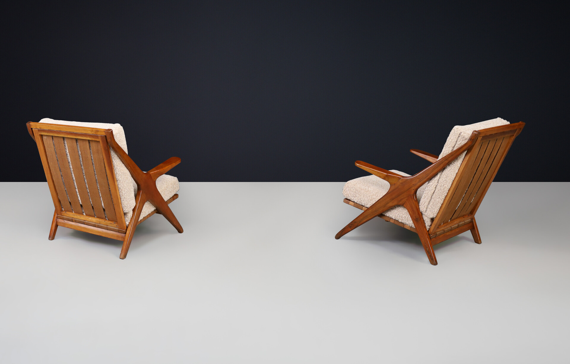 Mid century modern Elegant Armchairs in Walnut and Teddy Fabric, Italy 1950s Mid-20th century