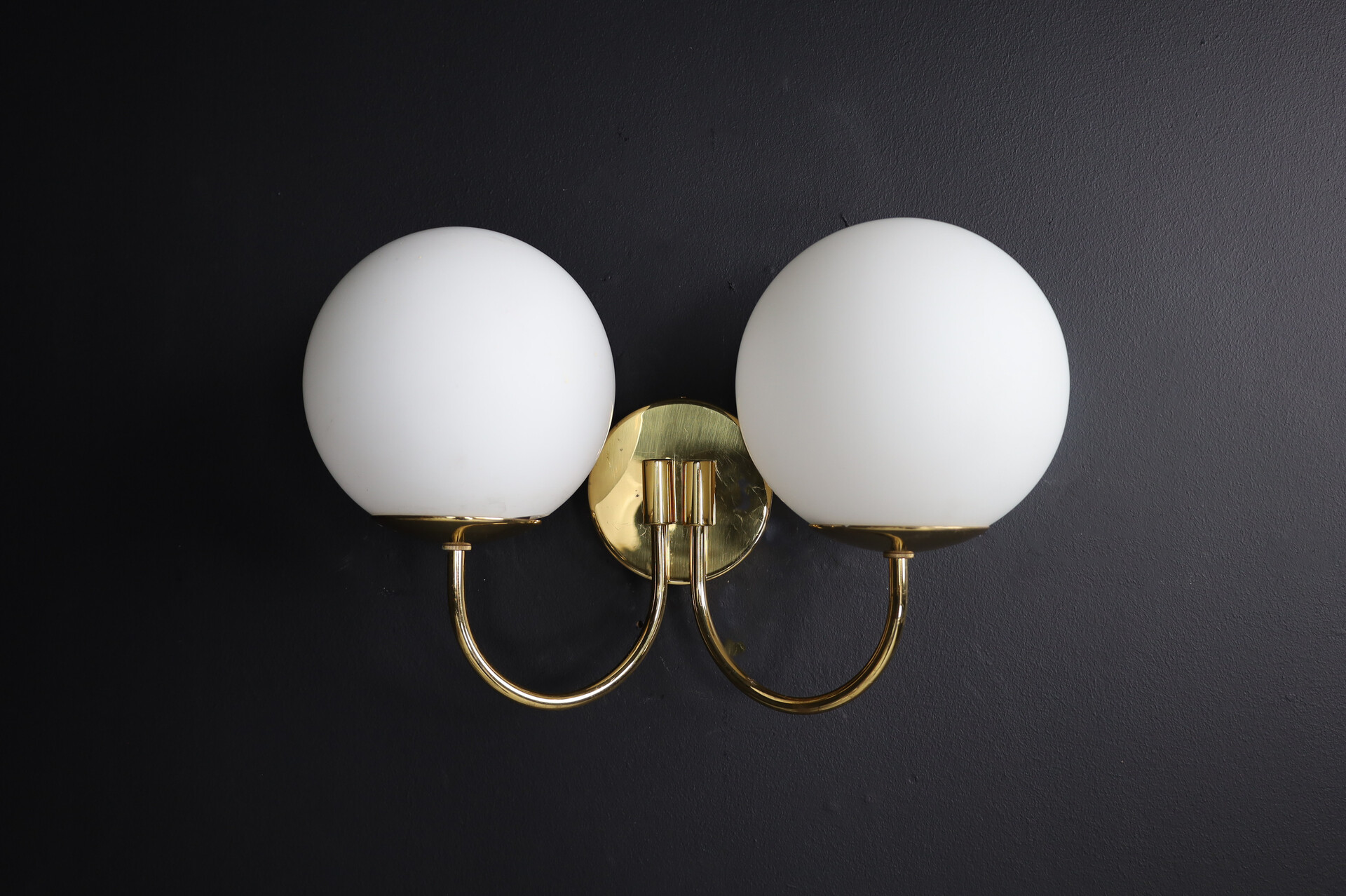 Mid century modern Elegant Sconces with brass Fixtures and Opaline Glass Globes, Italy 1960s Mid-20th century