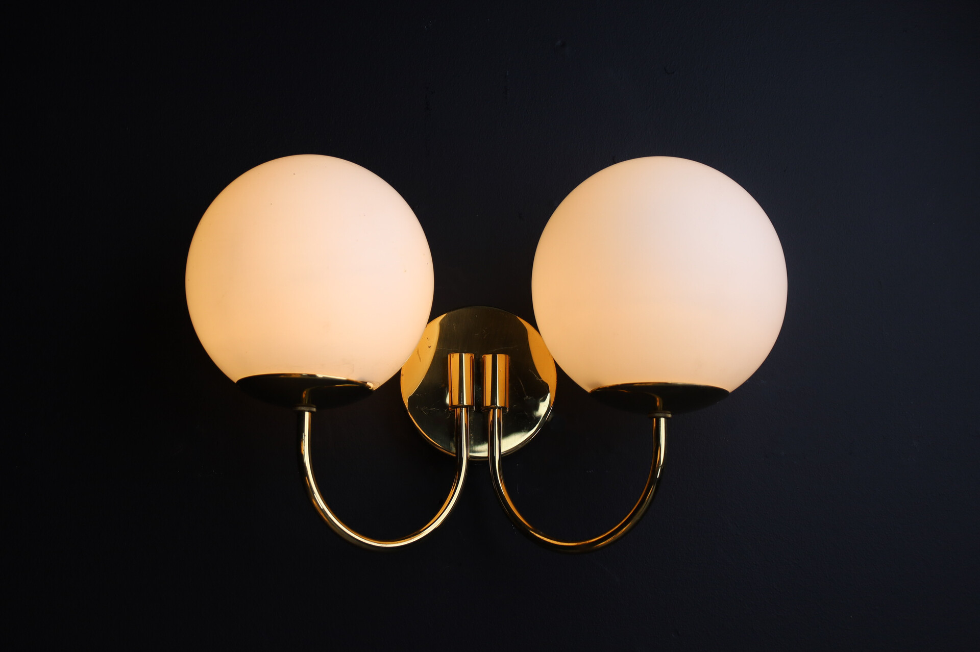 Mid century modern Elegant Sconces with brass Fixtures and Opaline Glass Globes, Italy 1960s Mid-20th century