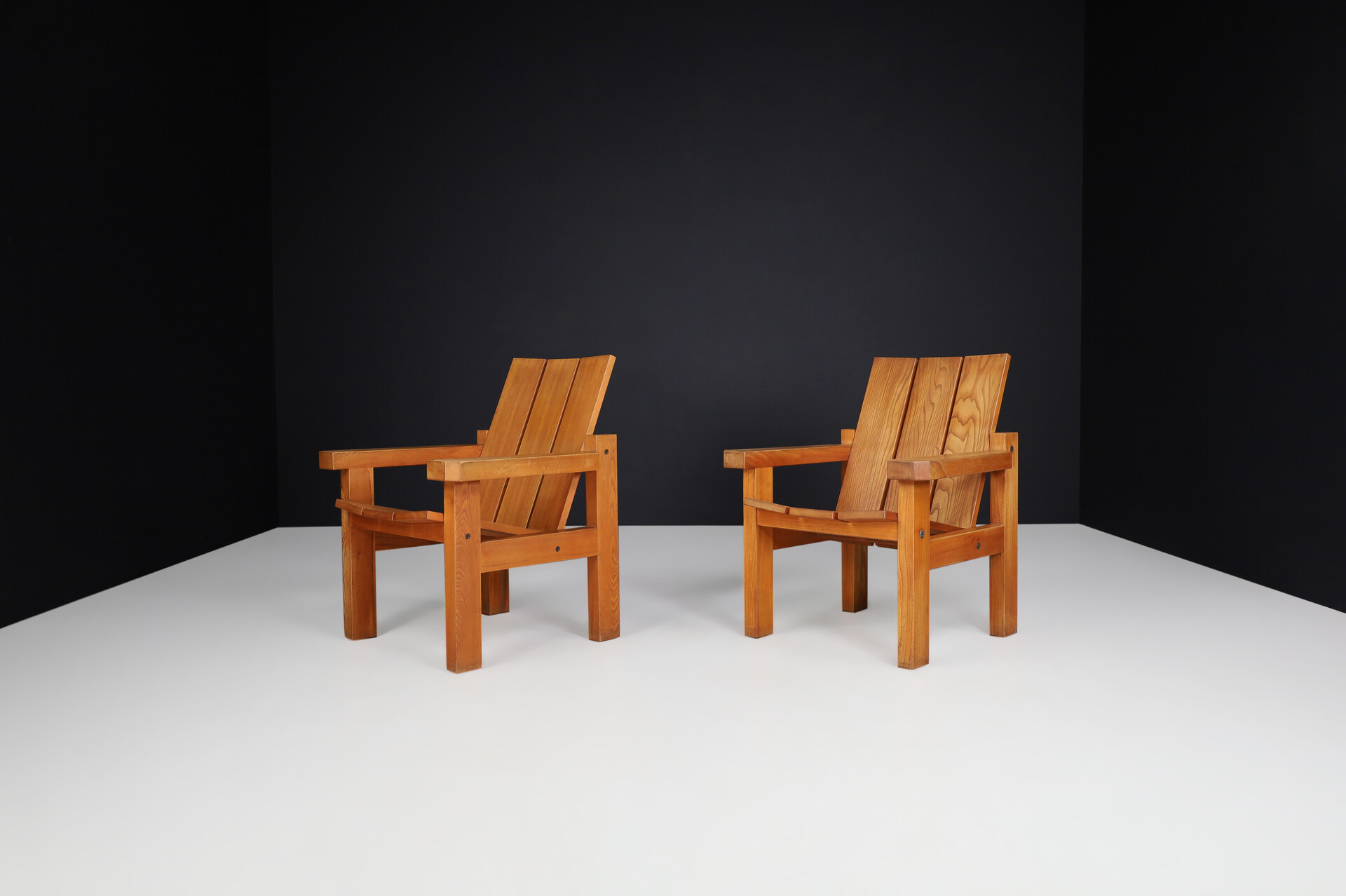 Mid century modern Elm Lounge chairs in the style of Pierre Chapo France 1960s Mid-20th century