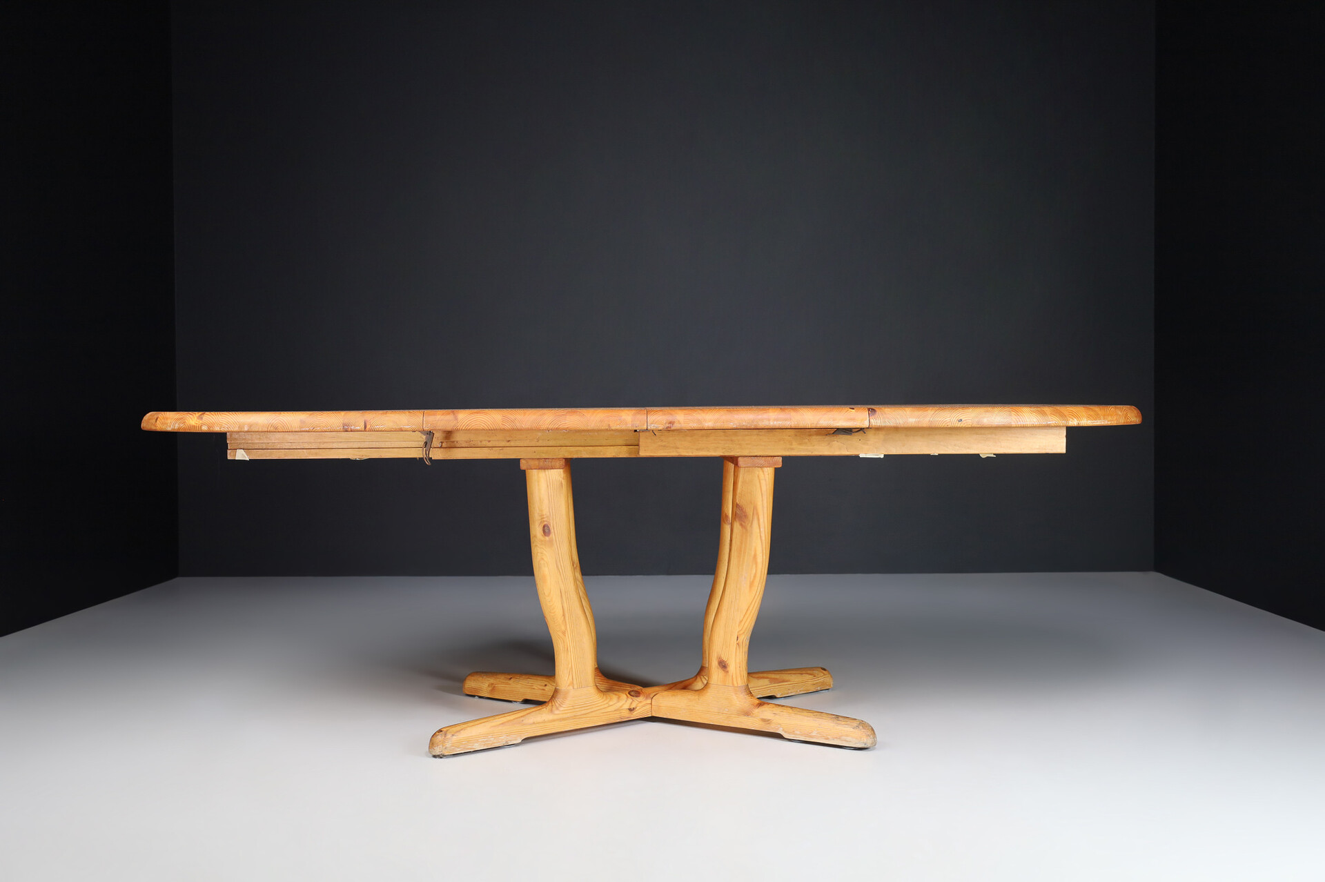 pine dining table extendable