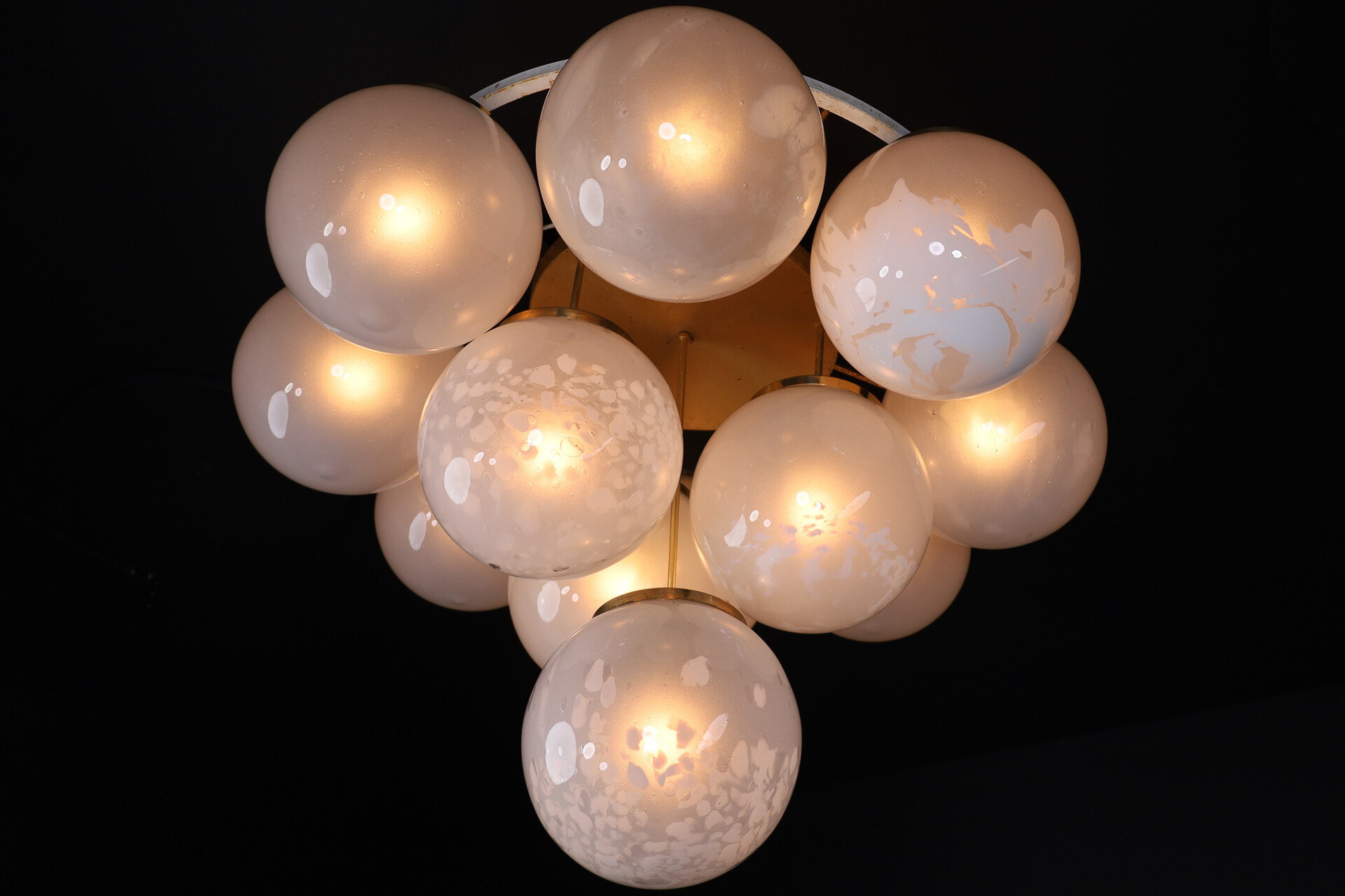 Mid century modern Extreme Large Chandelier / Flush Mount with Large Globes, Italy 1960s Mid-20th century