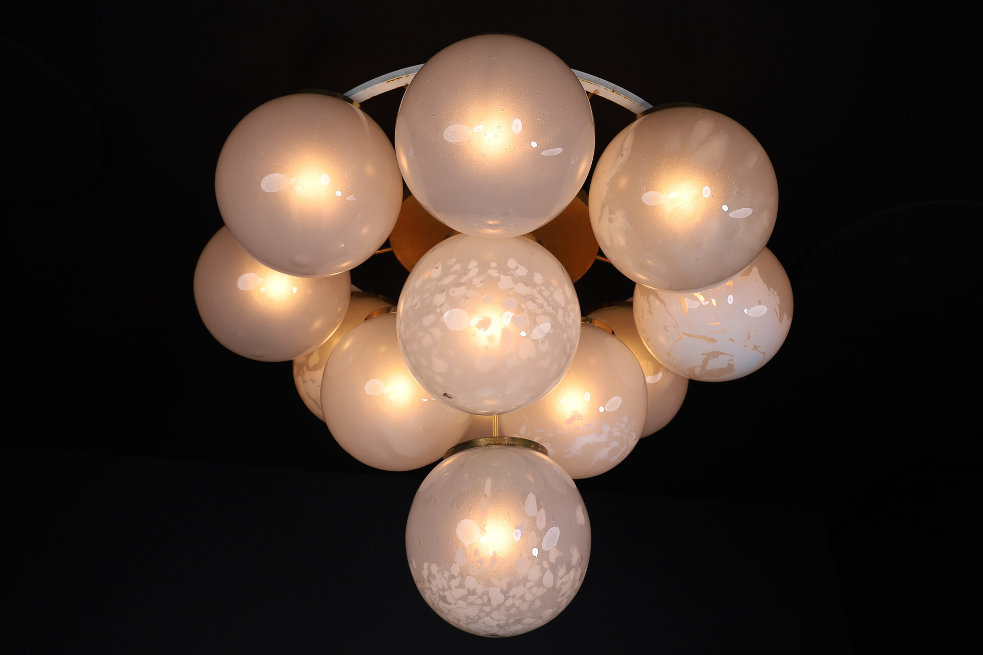 Mid century modern Extreme Large Chandelier / Flush Mount with Large Globes, Italy 1960s Mid-20th century