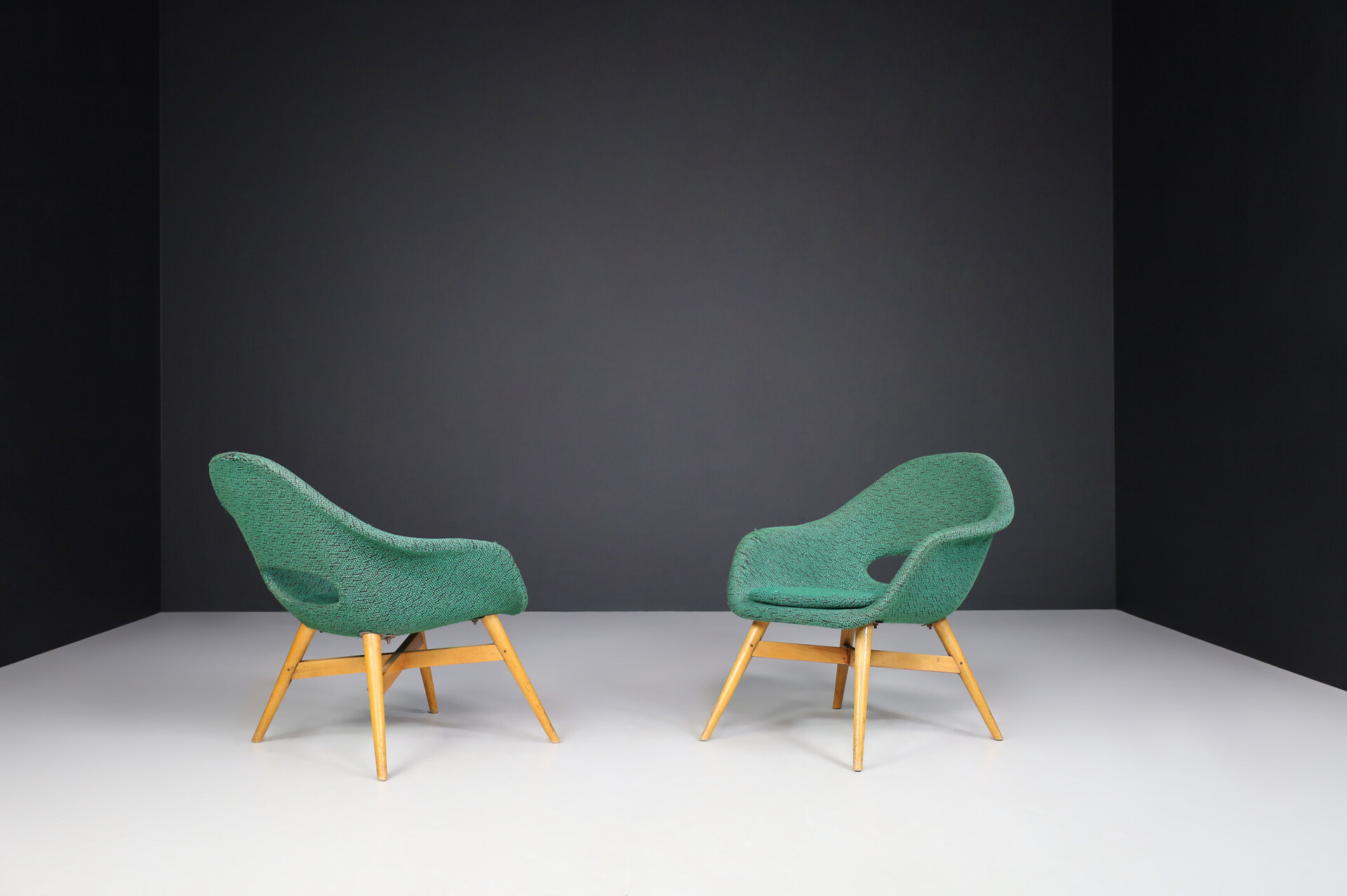 Mid century modern Fiberglass Easy Chairs by Miroslav Navratil for Vertex in original fabric , circa 1960 Mid-20th century