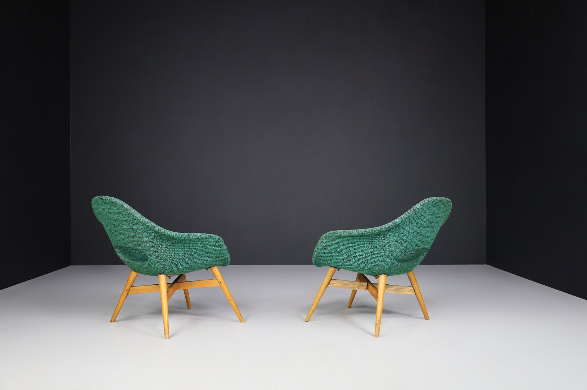 Mid century modern Fiberglass Easy Chairs by Miroslav Navratil for Vertex in original fabric , circa 1960 Mid-20th century