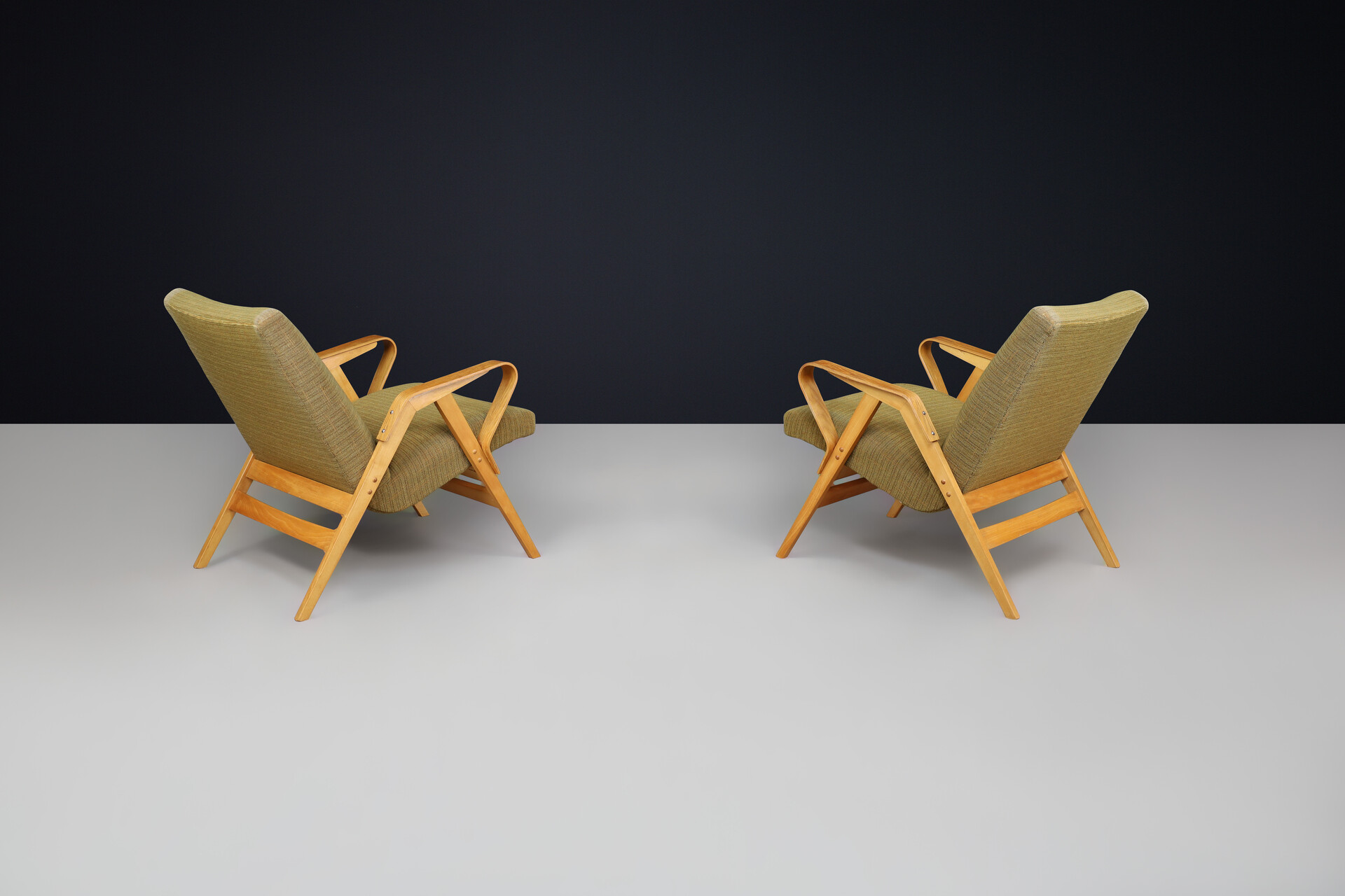 Mid century modern František Jirák for Tatra Nabytok lounge chairs in original olive green upholstery, 1950s Mid-20th century