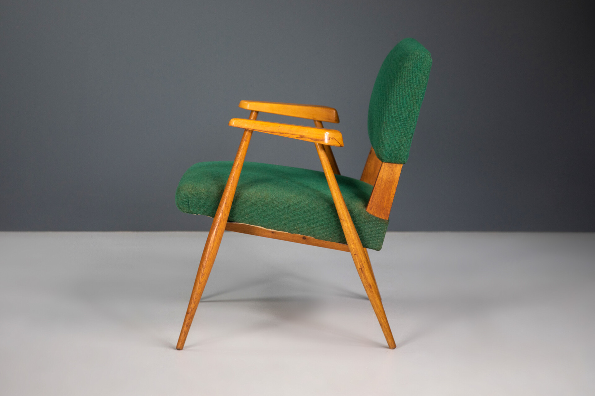 Mid century modern French oak Arm Chairs With original green Upholstered Fabric, France 1950 Mid-20th century