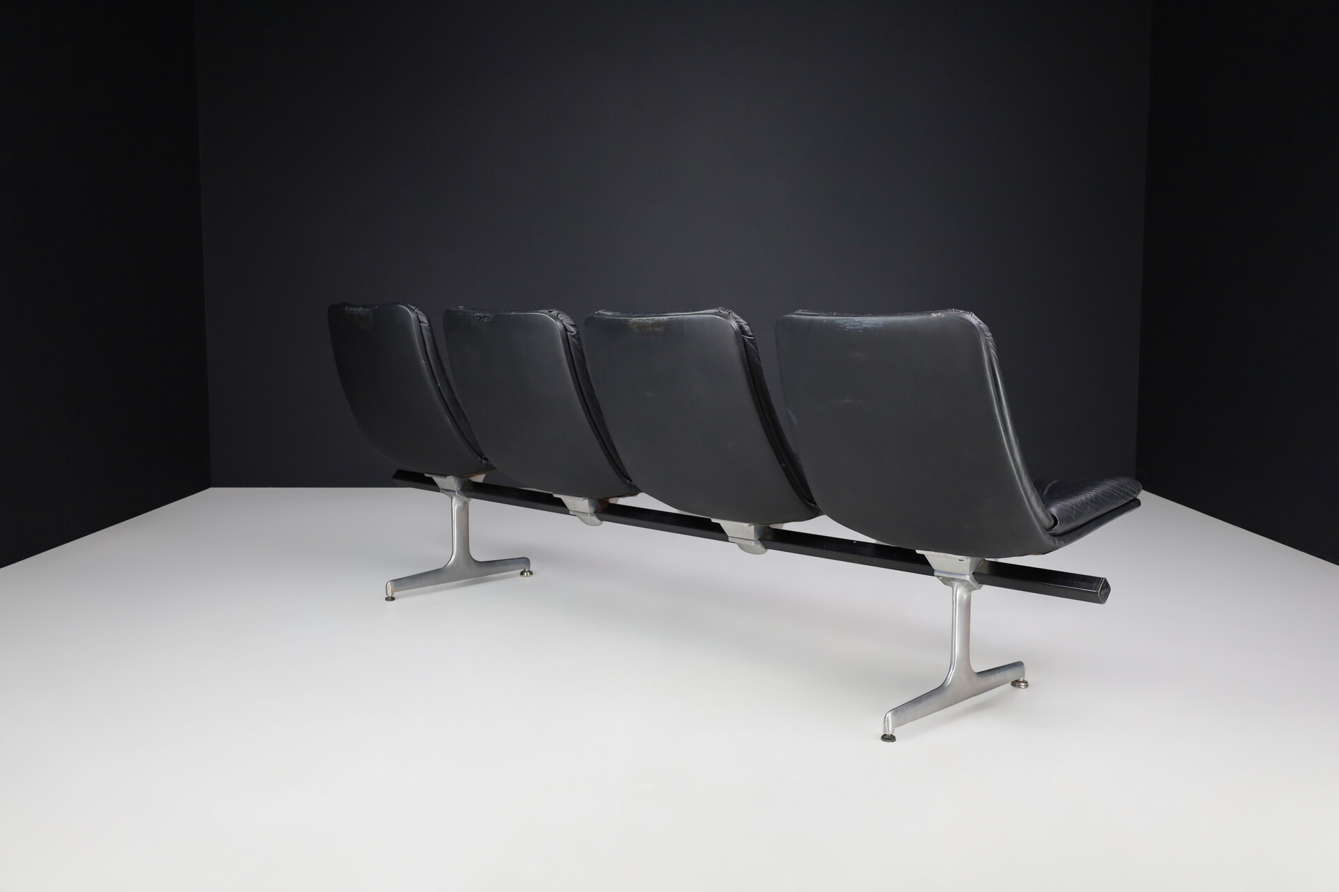 Mid century modern Geoffrey Harcourt Waiting Room Multiple Seating System for Artifort, 1960s Mid-20th century