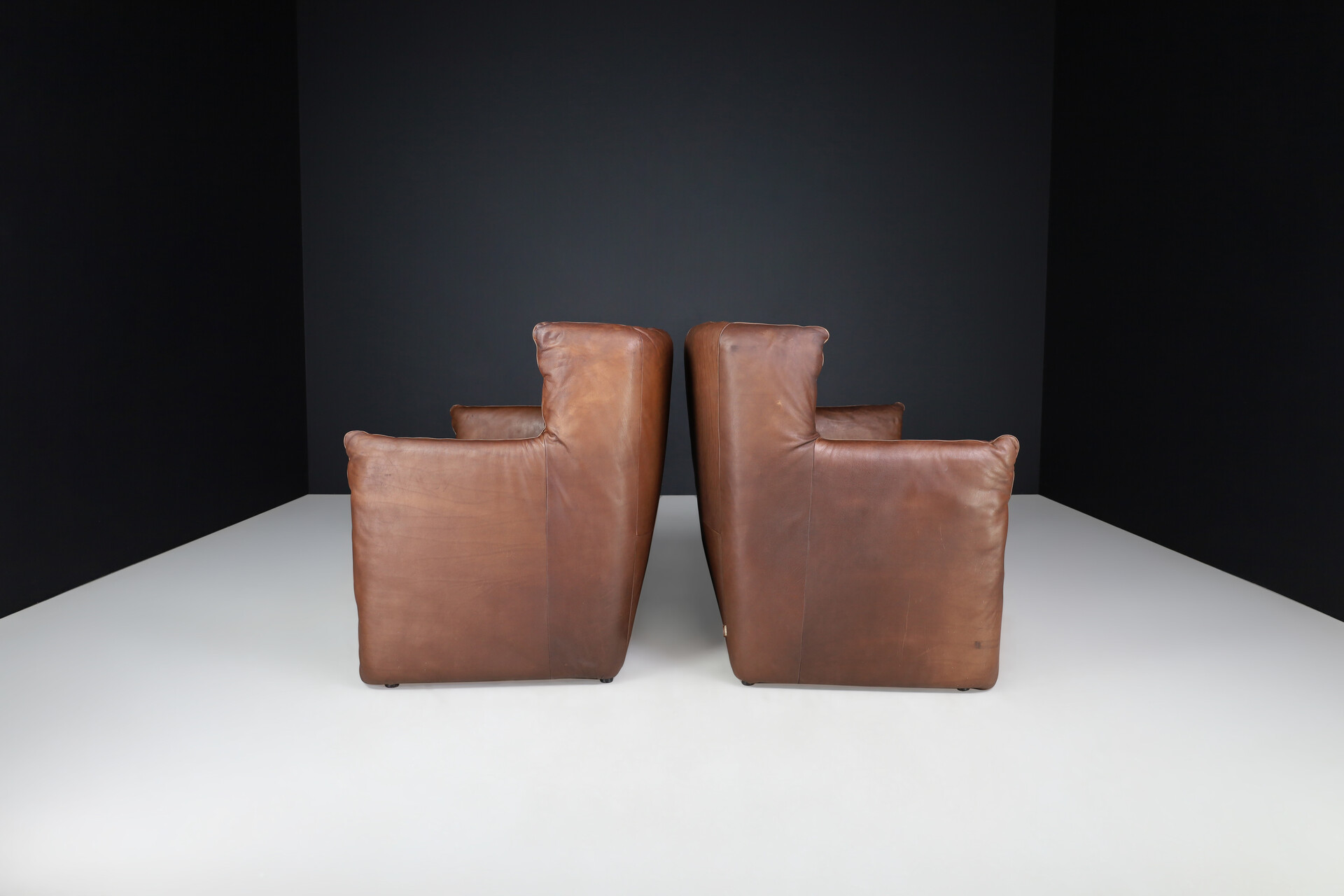 Mid century modern Gerard van den Berg Sofa High Back Sofas in patinated brown leather, The Netherlands 1970s Late-20th century