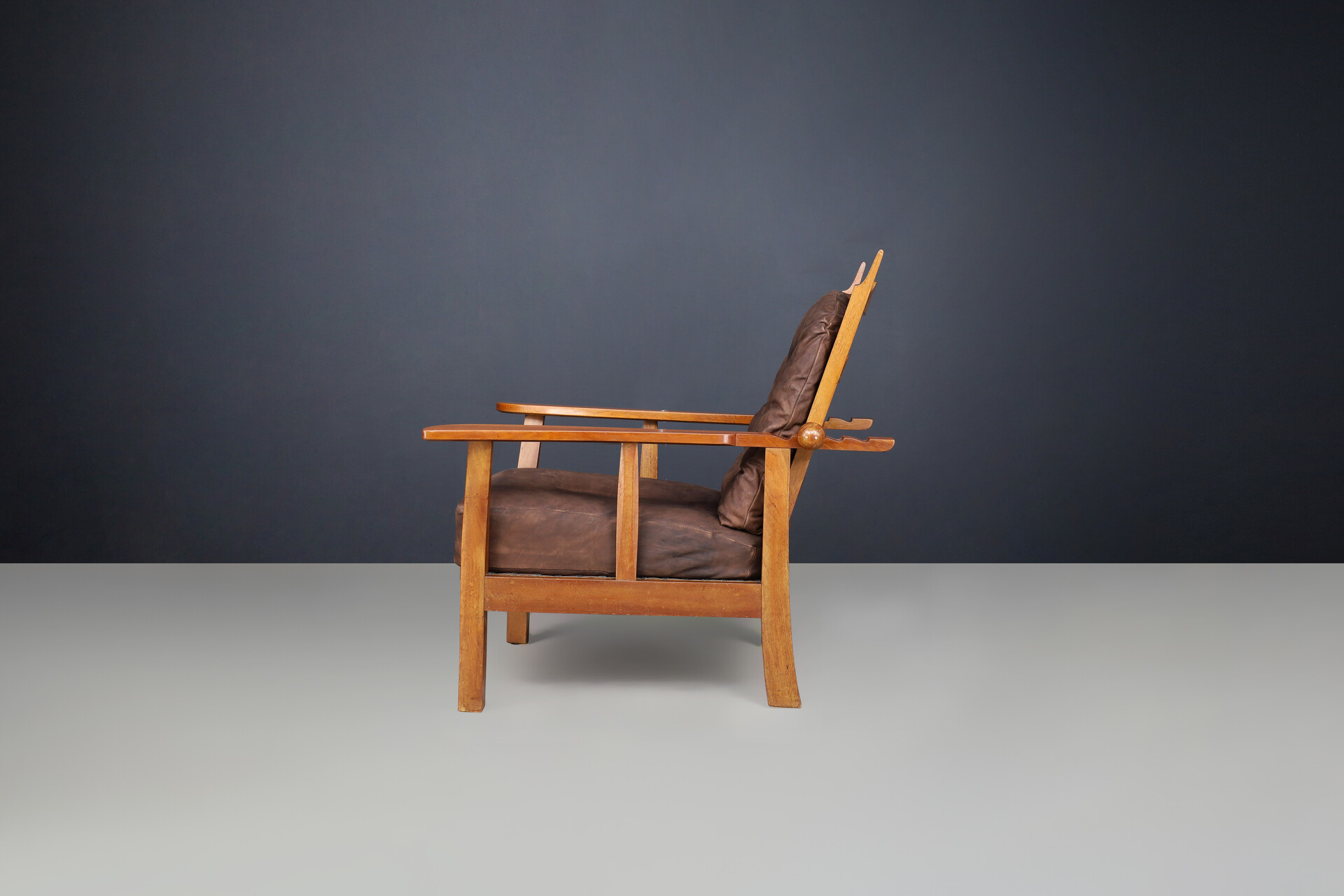 Mid century modern HUGO GORGE, ARMCHAIR “CANADIAN” FOR LORENZ AND REICHE, AUSTRIA 1920s Early-20th century