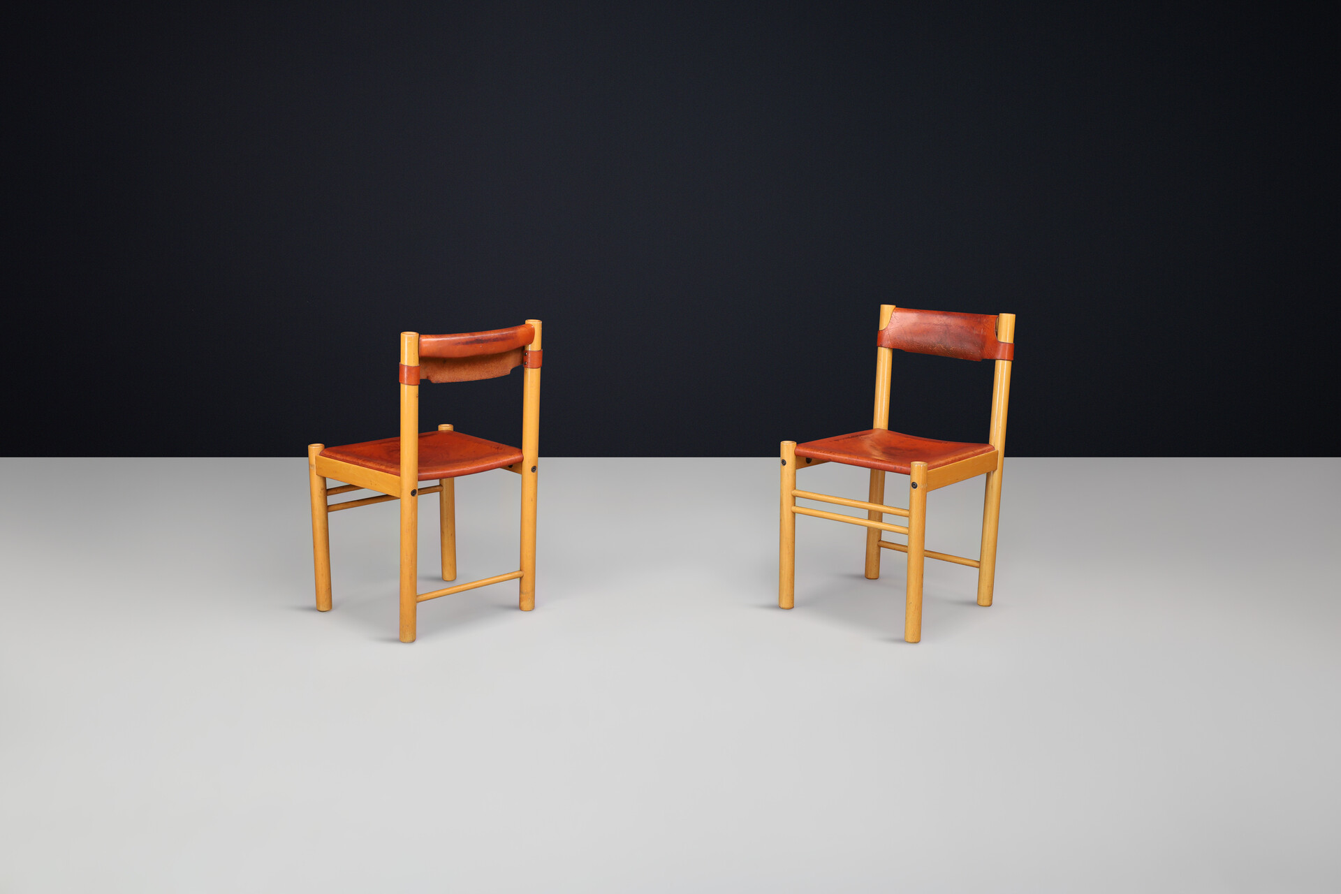 Mid century modern Ibisco Sedie Set of two Chairs with Patinated Cognac Leather, Italy 1970s Late-20th century