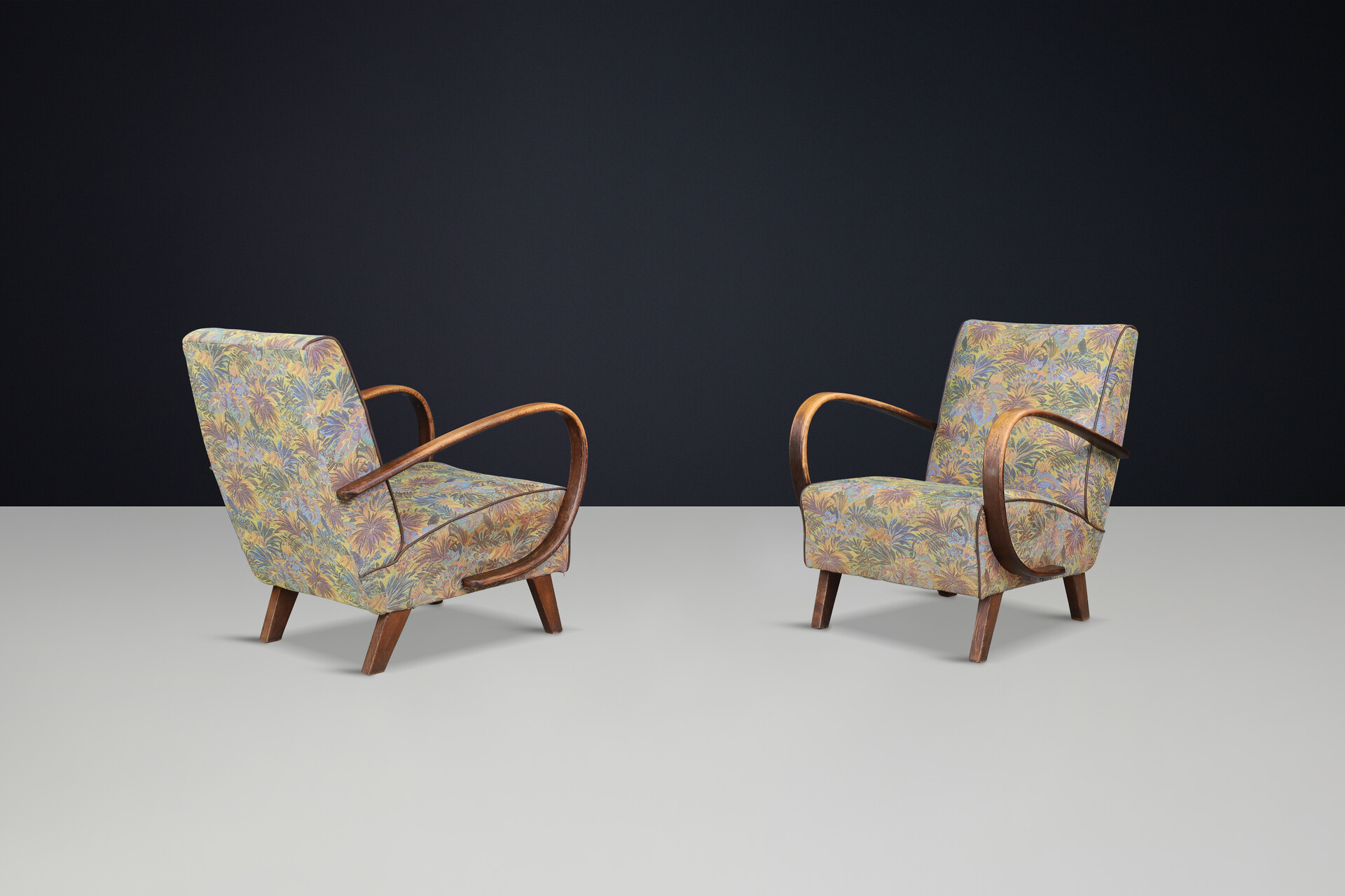 Mid century modern Jindrich Halabala Armchairs, circa 1940 Mid-20th century