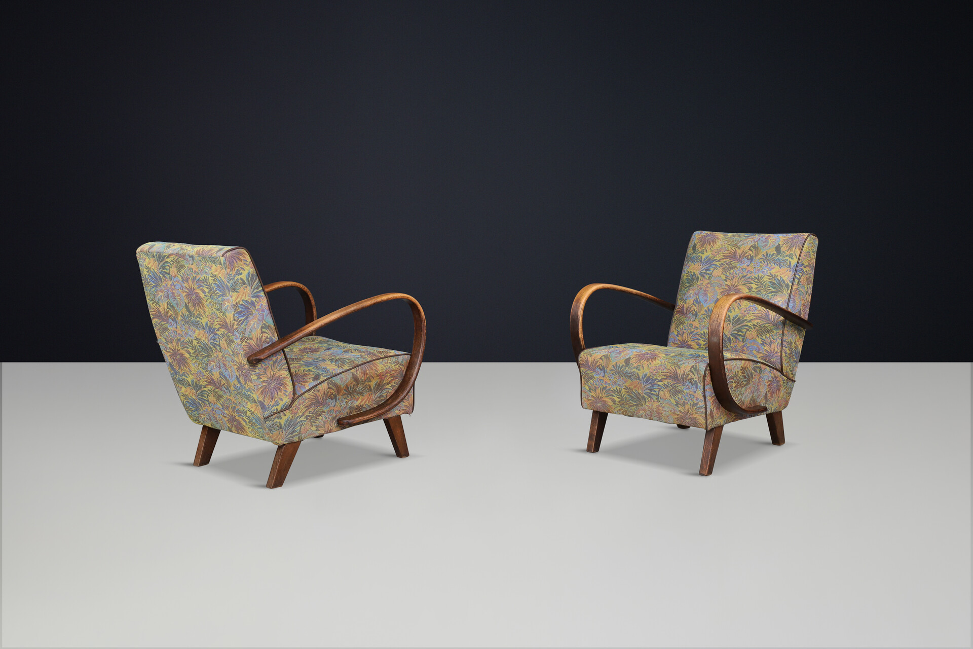 Mid century modern Jindrich Halabala Armchairs, circa 1940 Mid-20th century