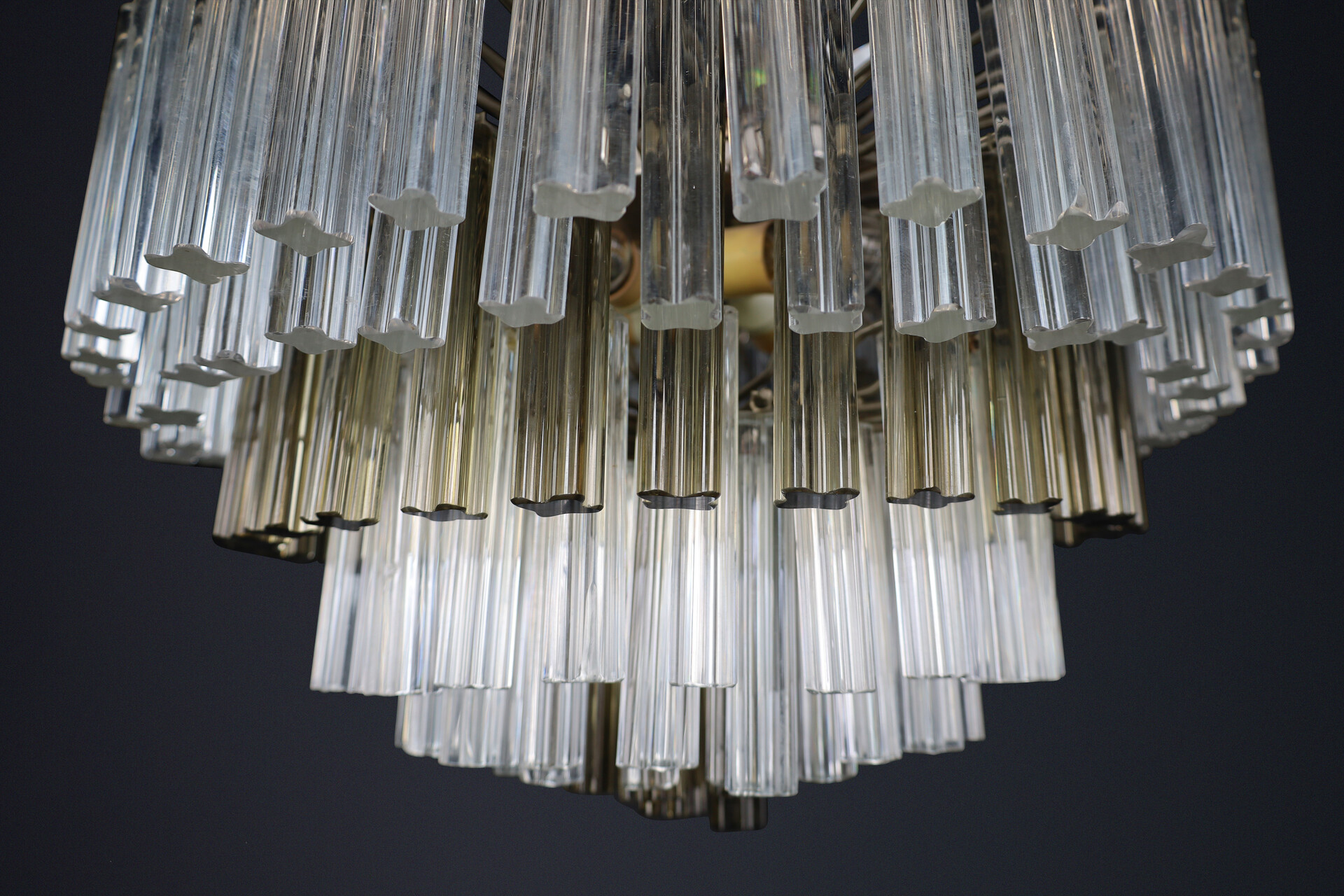 Mid century modern Large Two-colored Six-tier Crystal Venini Chandelier from Italy, 1960s. Mid-20th century