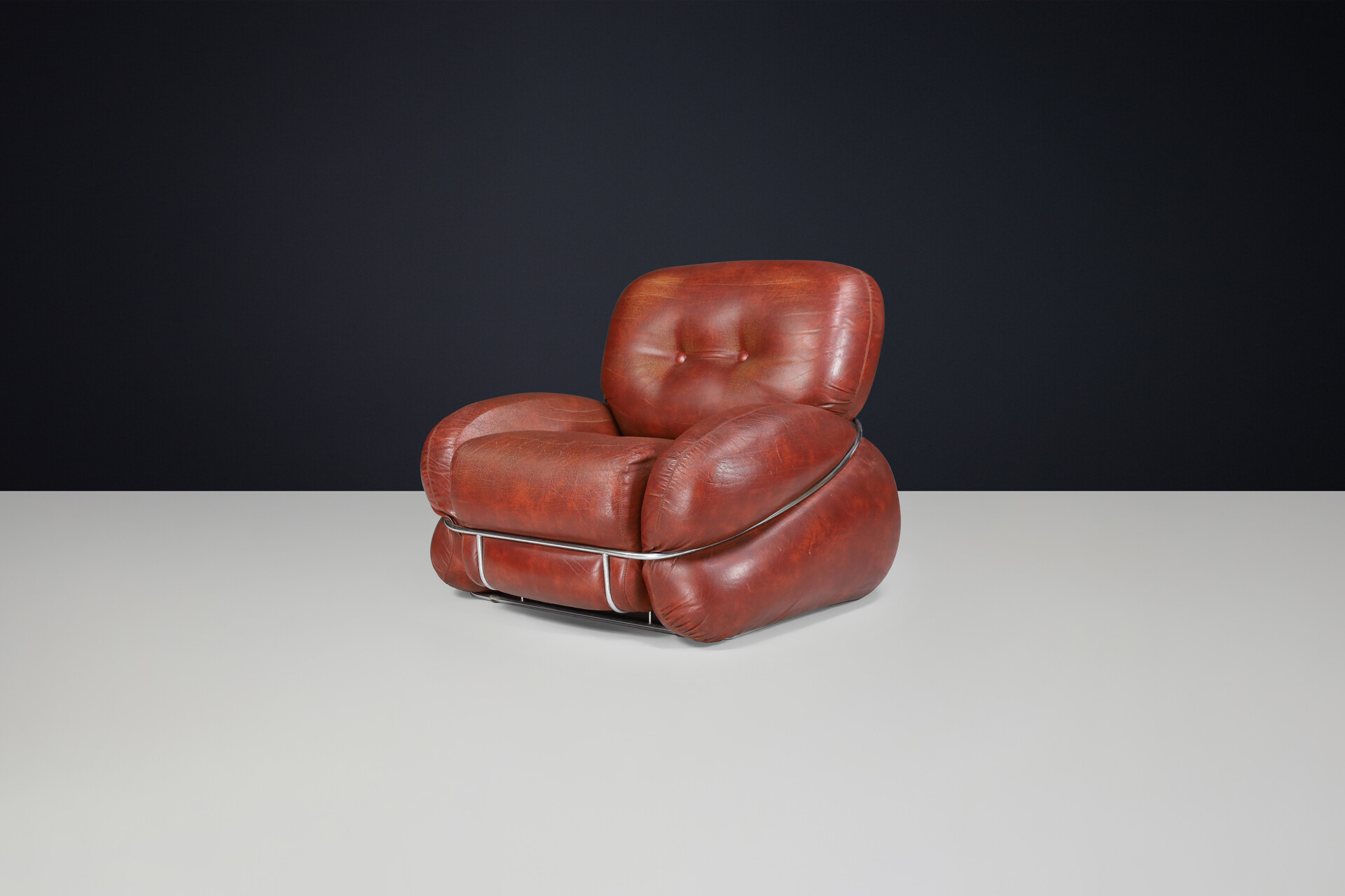 Mid century modern Leather lounge / armchairs by Adriano Piazzesi, Italy 1970 Mid-20th century