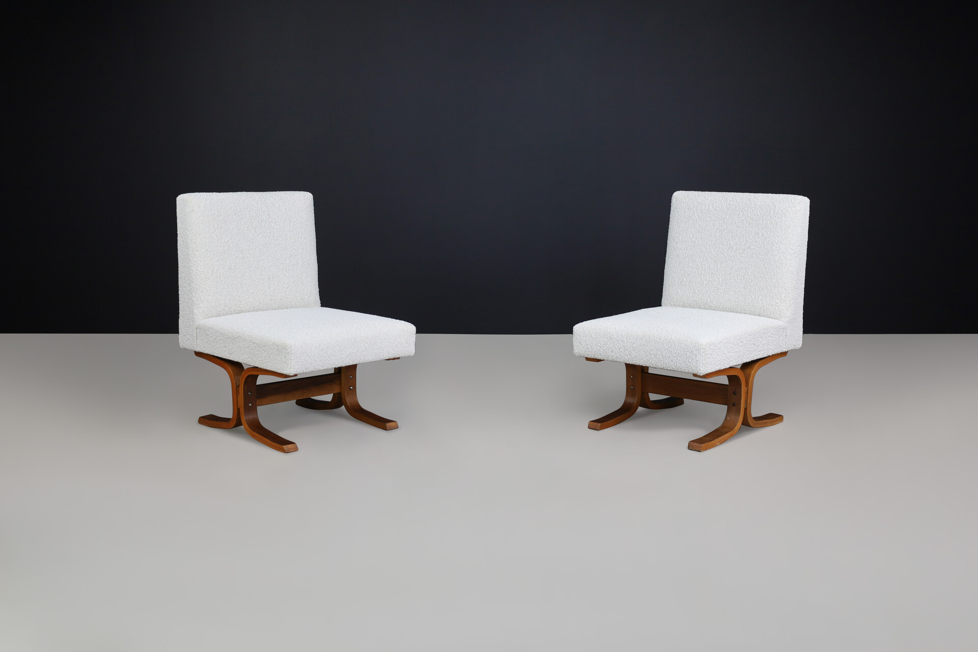 Mid century modern Ludvik Volak Bentwood and Bouclé Upholstery Lounge chairs, Cz 1960s Mid-20th century