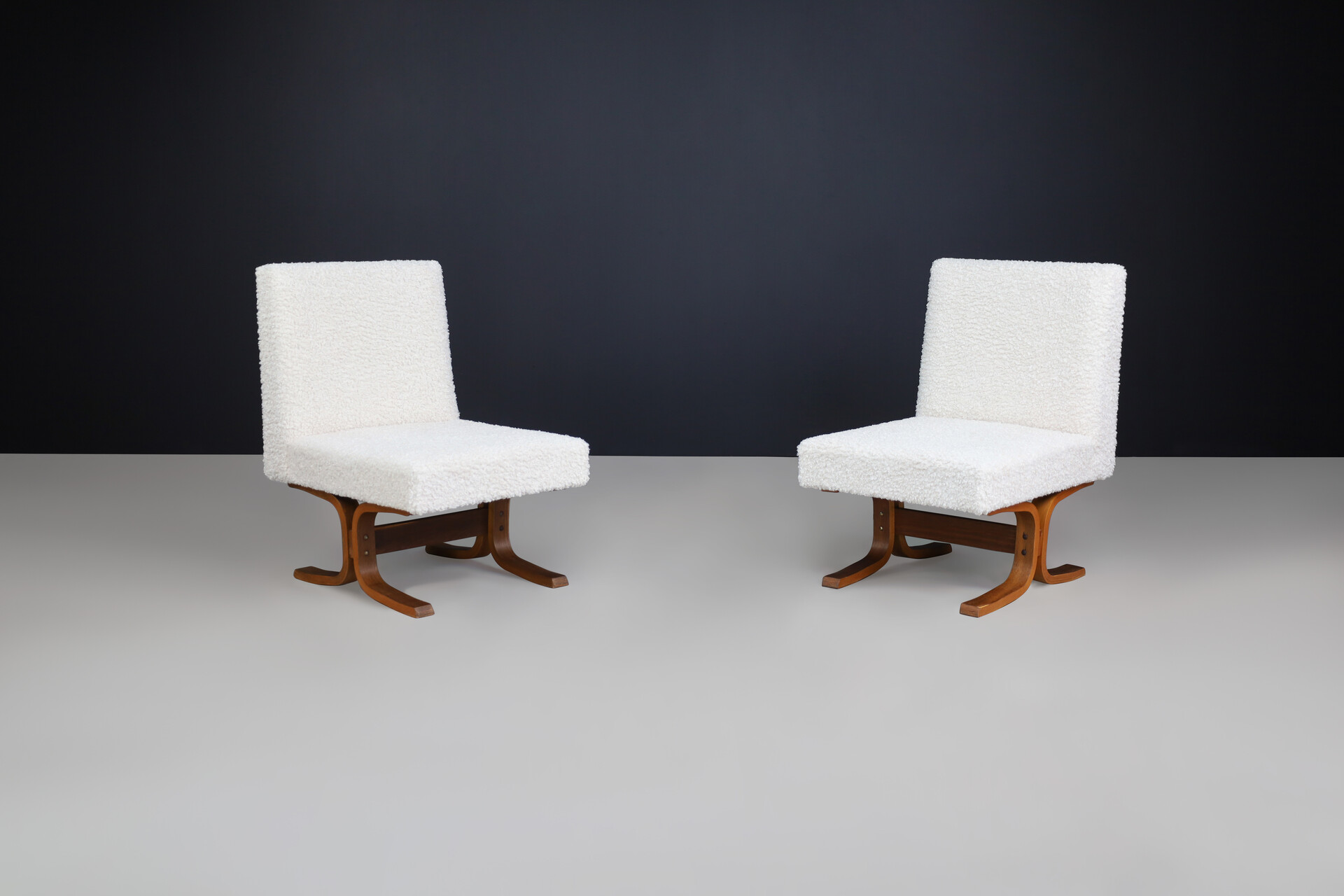 Mid century modern Ludvik Volak Bentwood and Teddy Upholstery Lounge chairs, Cz 1960s Mid-20th century