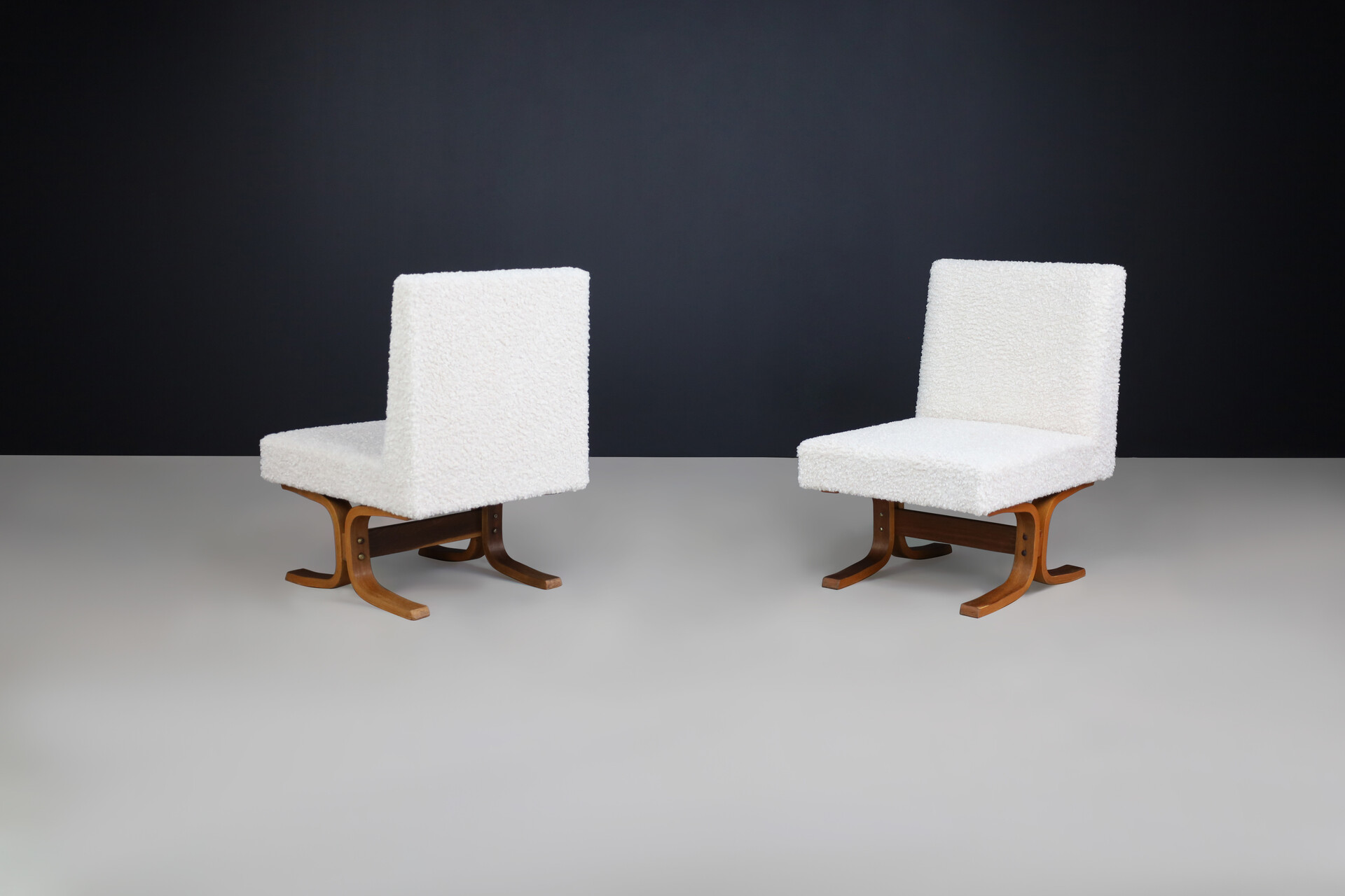 Mid century modern Ludvik Volak Bentwood and Teddy Upholstery Lounge chairs, Cz 1960s Mid-20th century