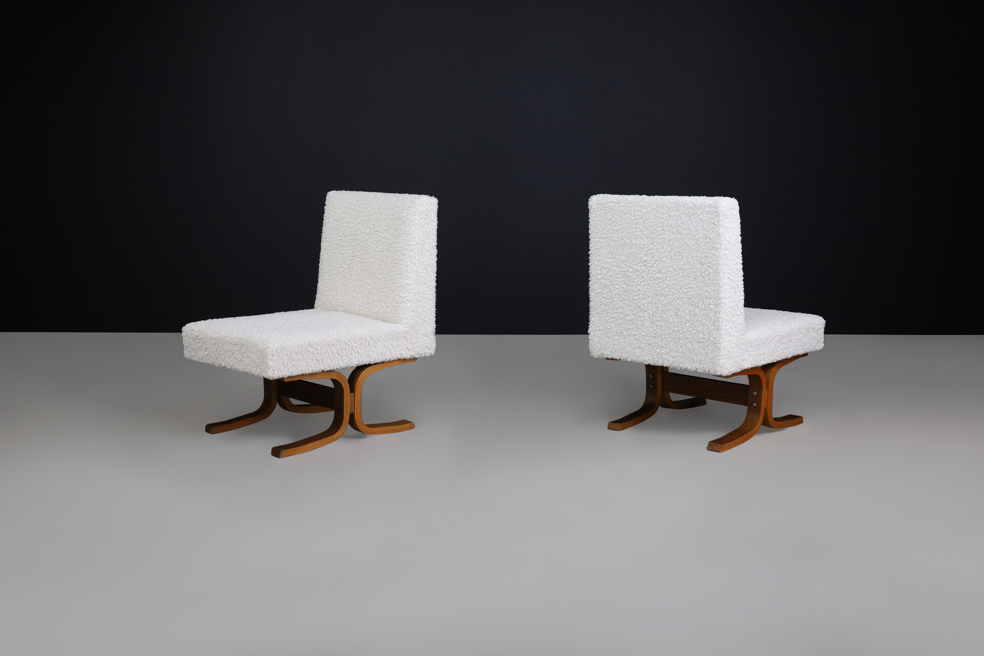 Mid century modern Ludvik Volak Bentwood and Teddy Upholstery Lounge chairs, Cz 1960s Mid-20th century